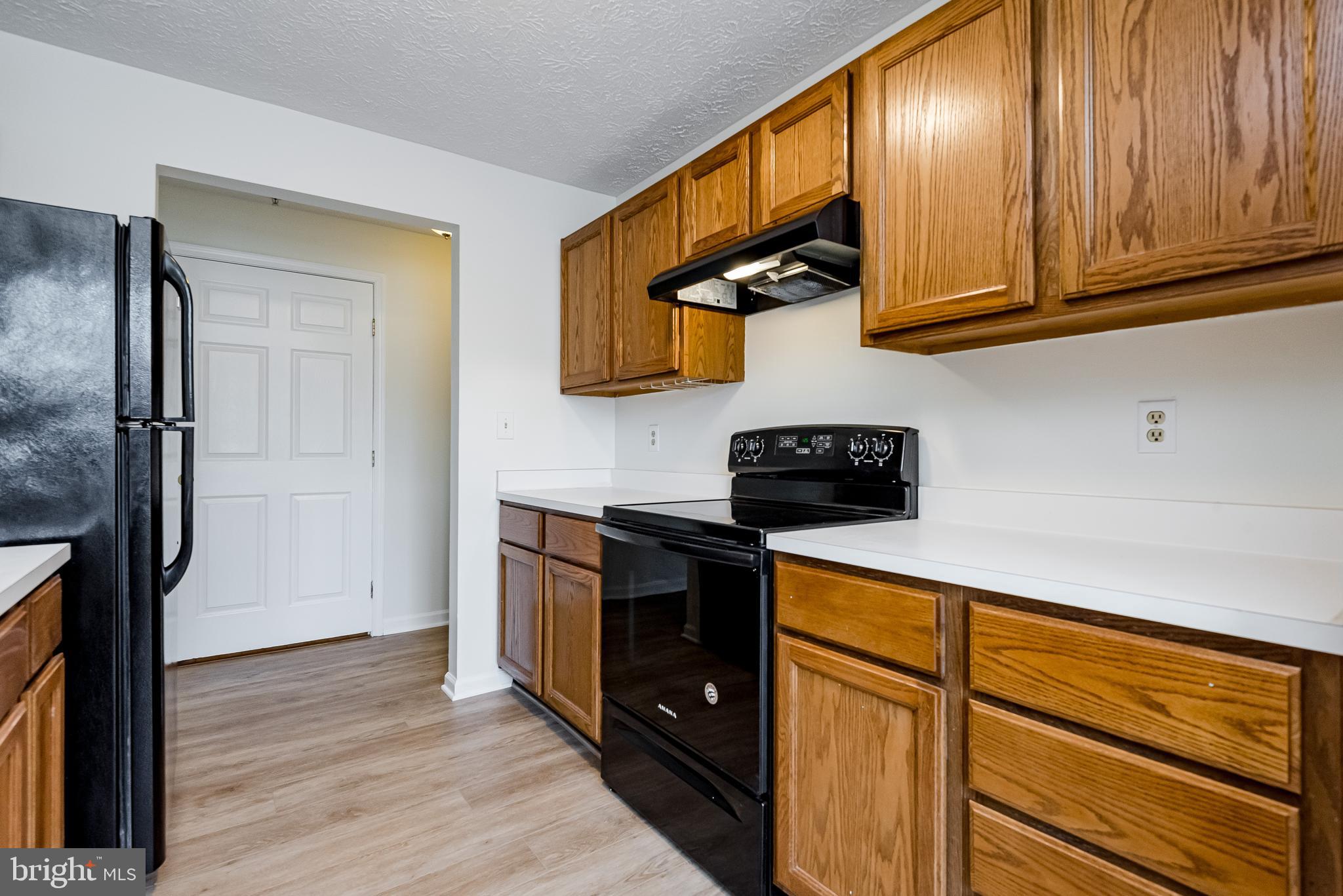 PINEY ORCHARD - Residential Lease