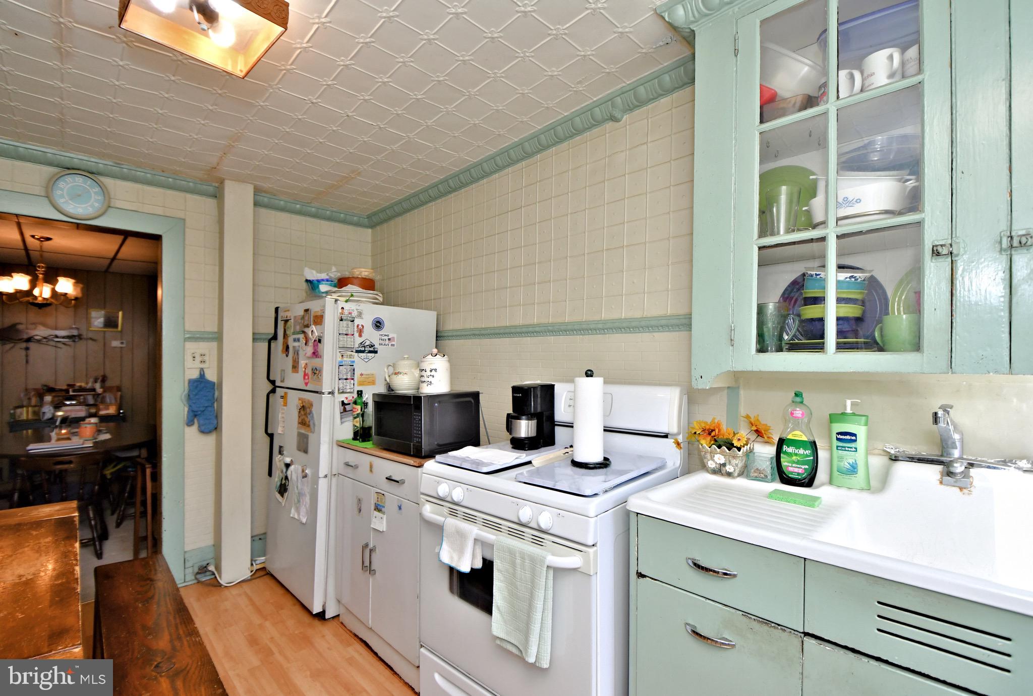 ROXBOROUGH - Residential