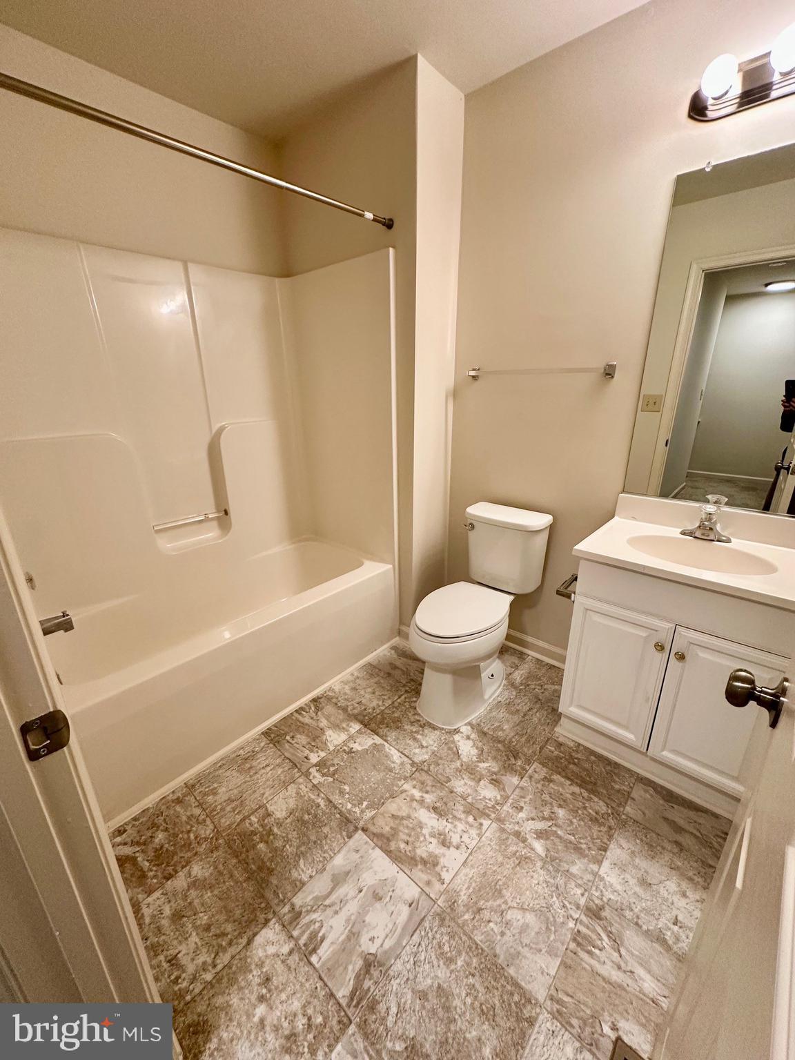 BELLS RUN - Residential Lease