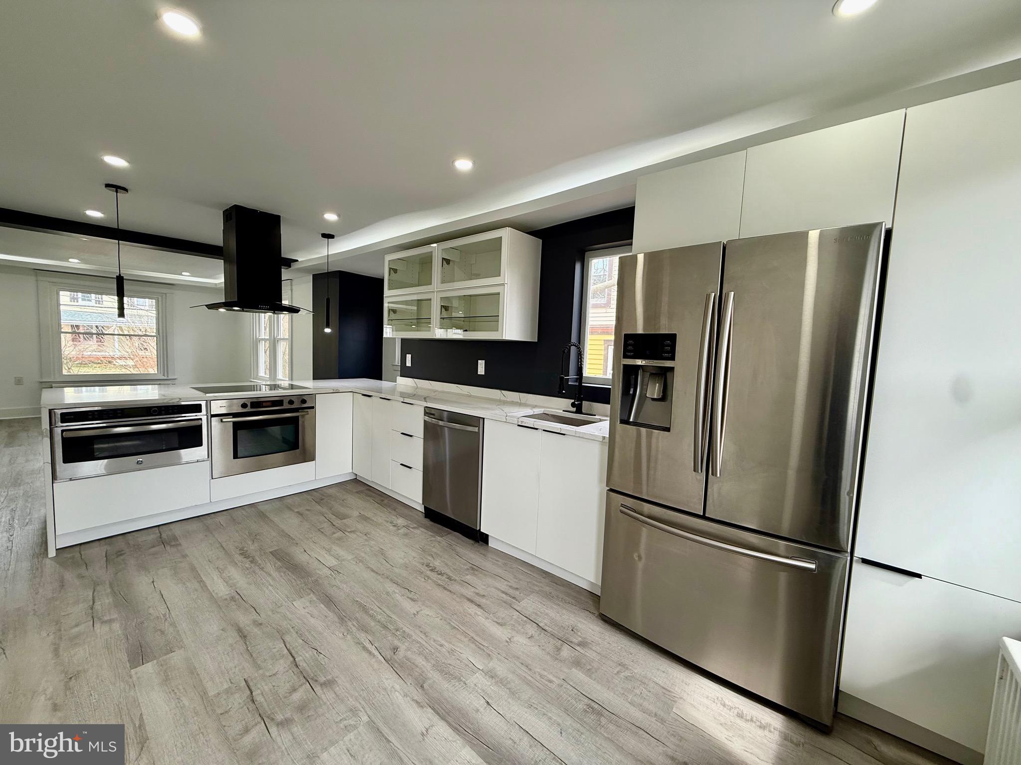 SAINT LAWRENCE - Residential