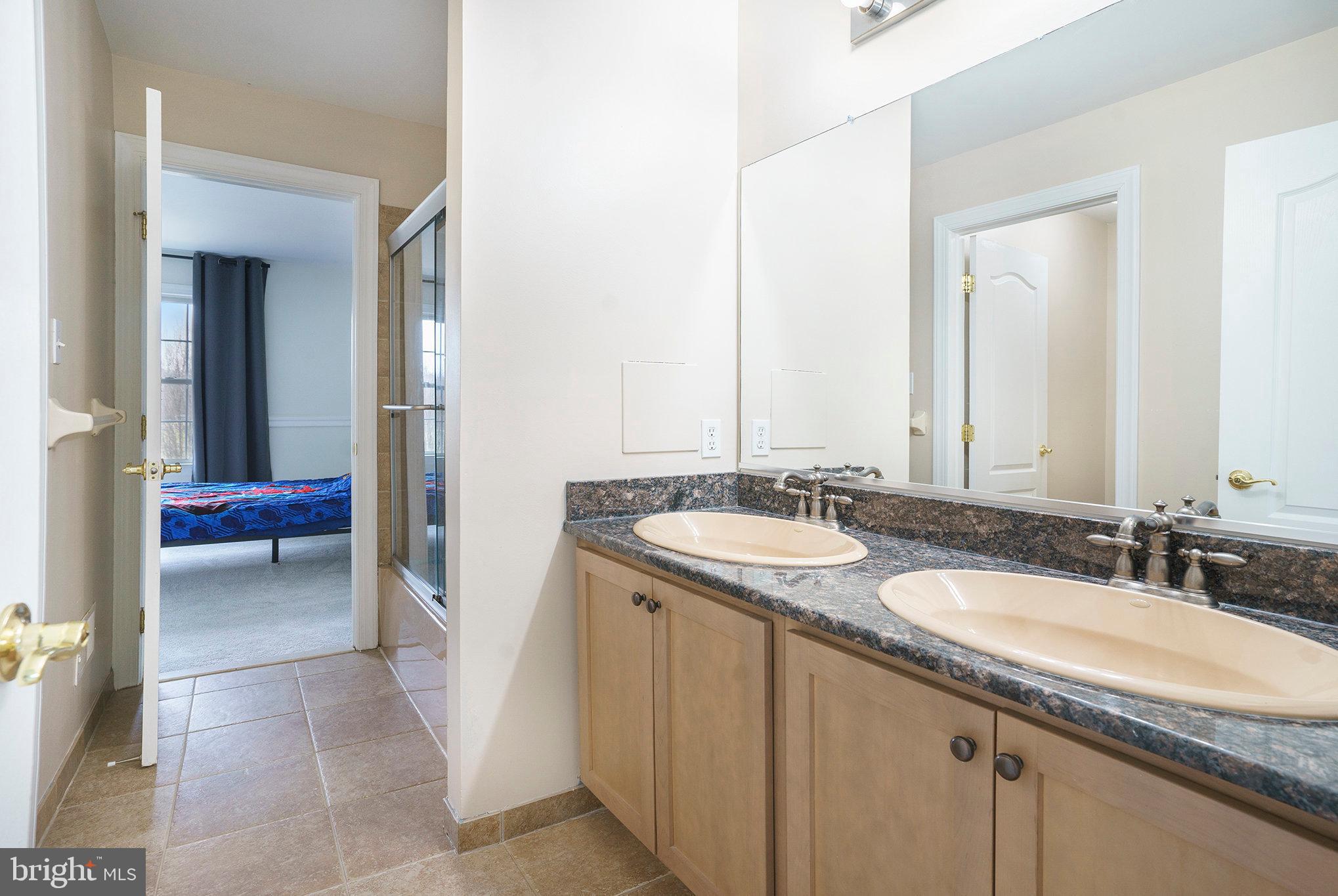 HERITAGE HUNT - Residential