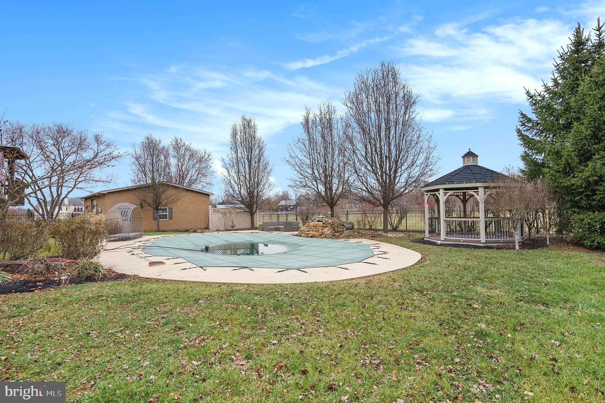 HERITAGE HUNT - Residential