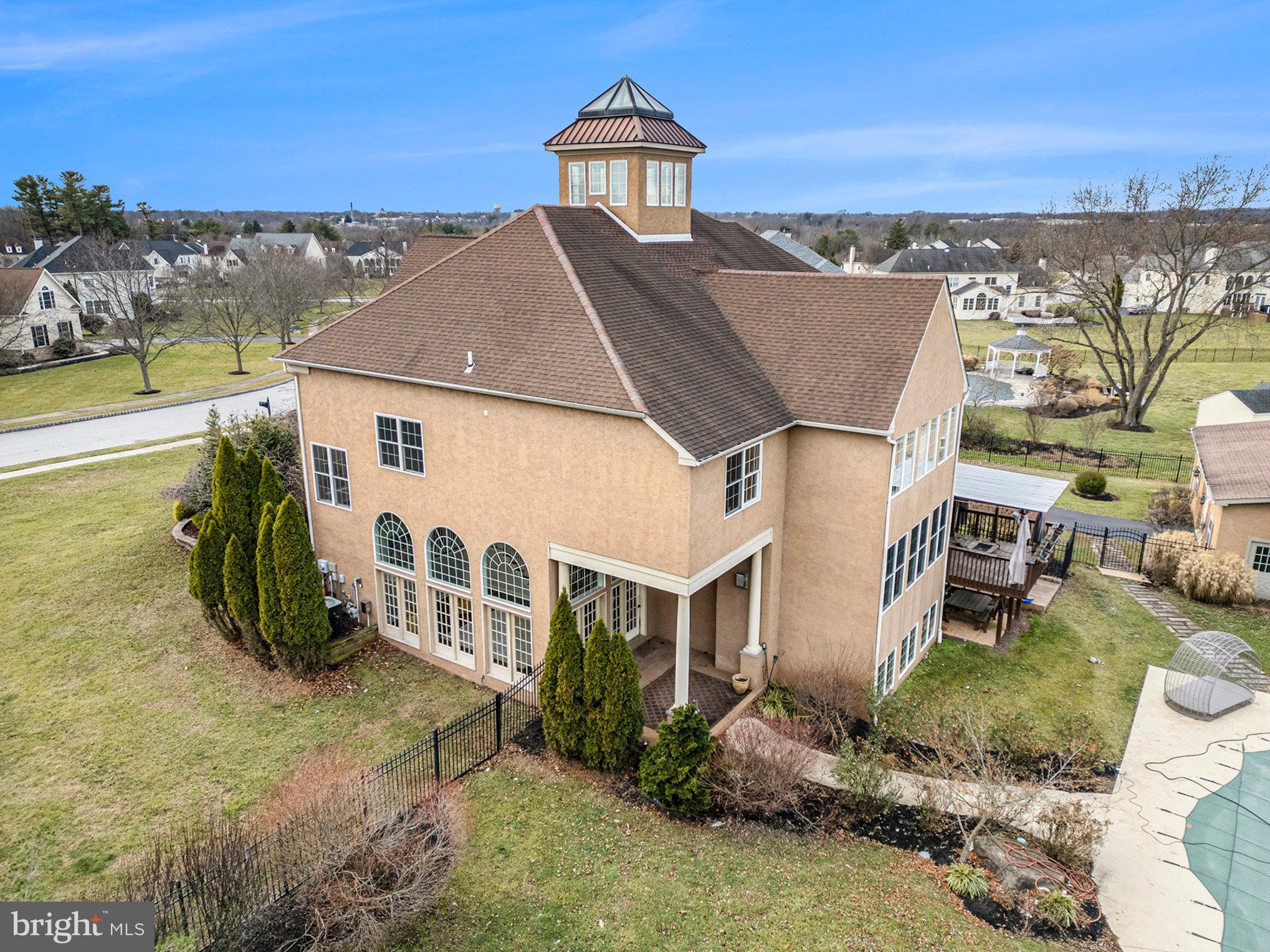 HERITAGE HUNT - Residential