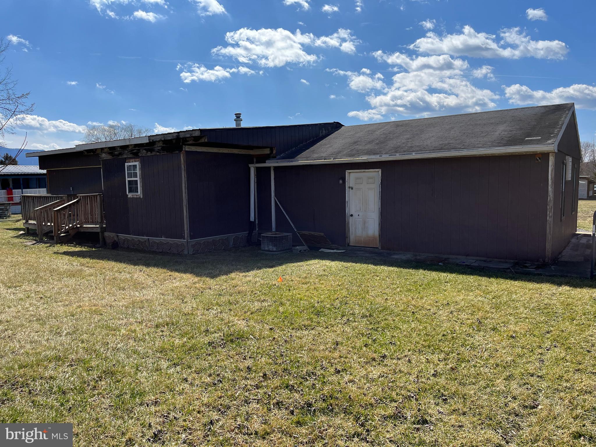 MISTY TERRACE - Residential