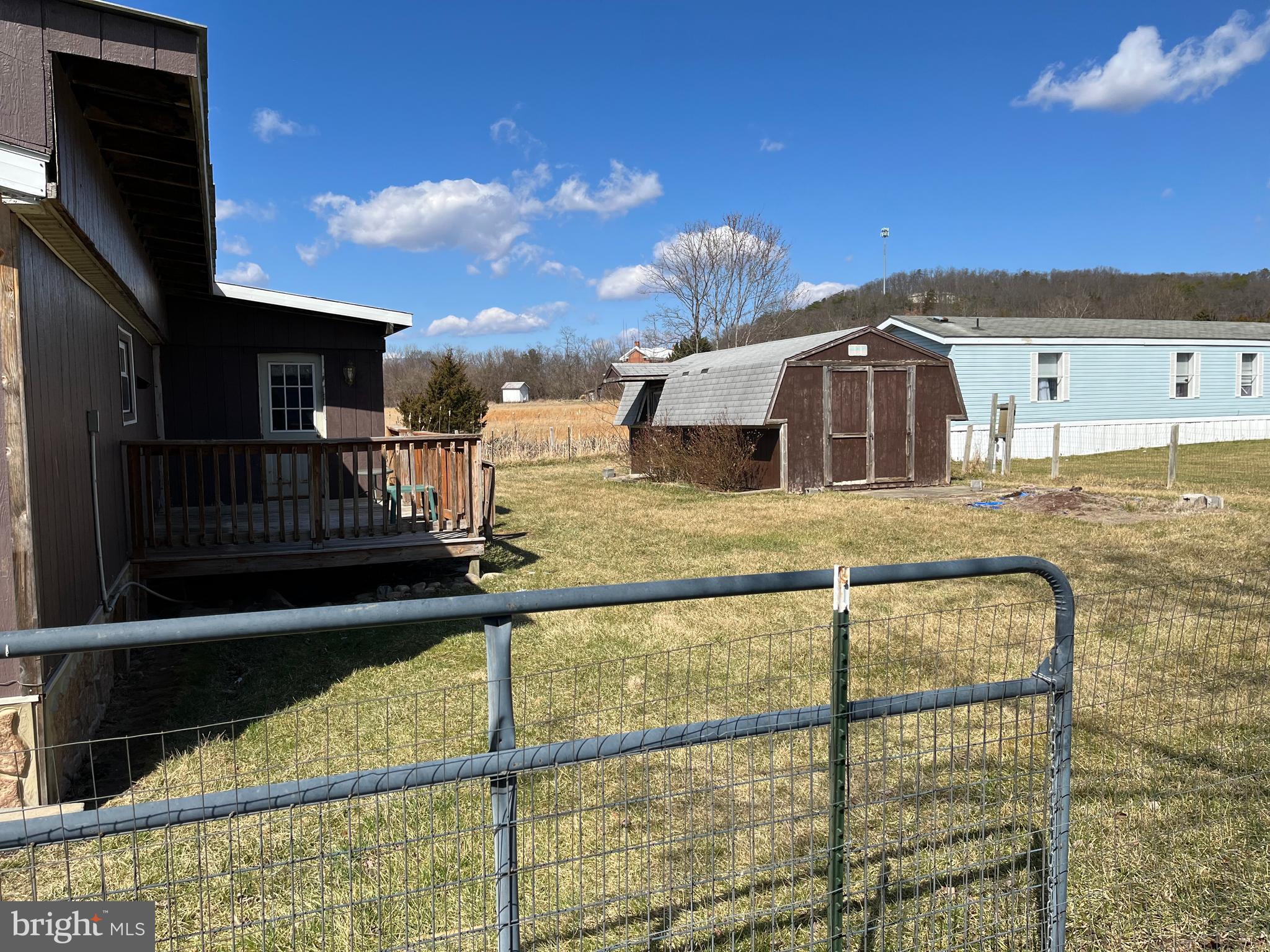 MISTY TERRACE - Residential