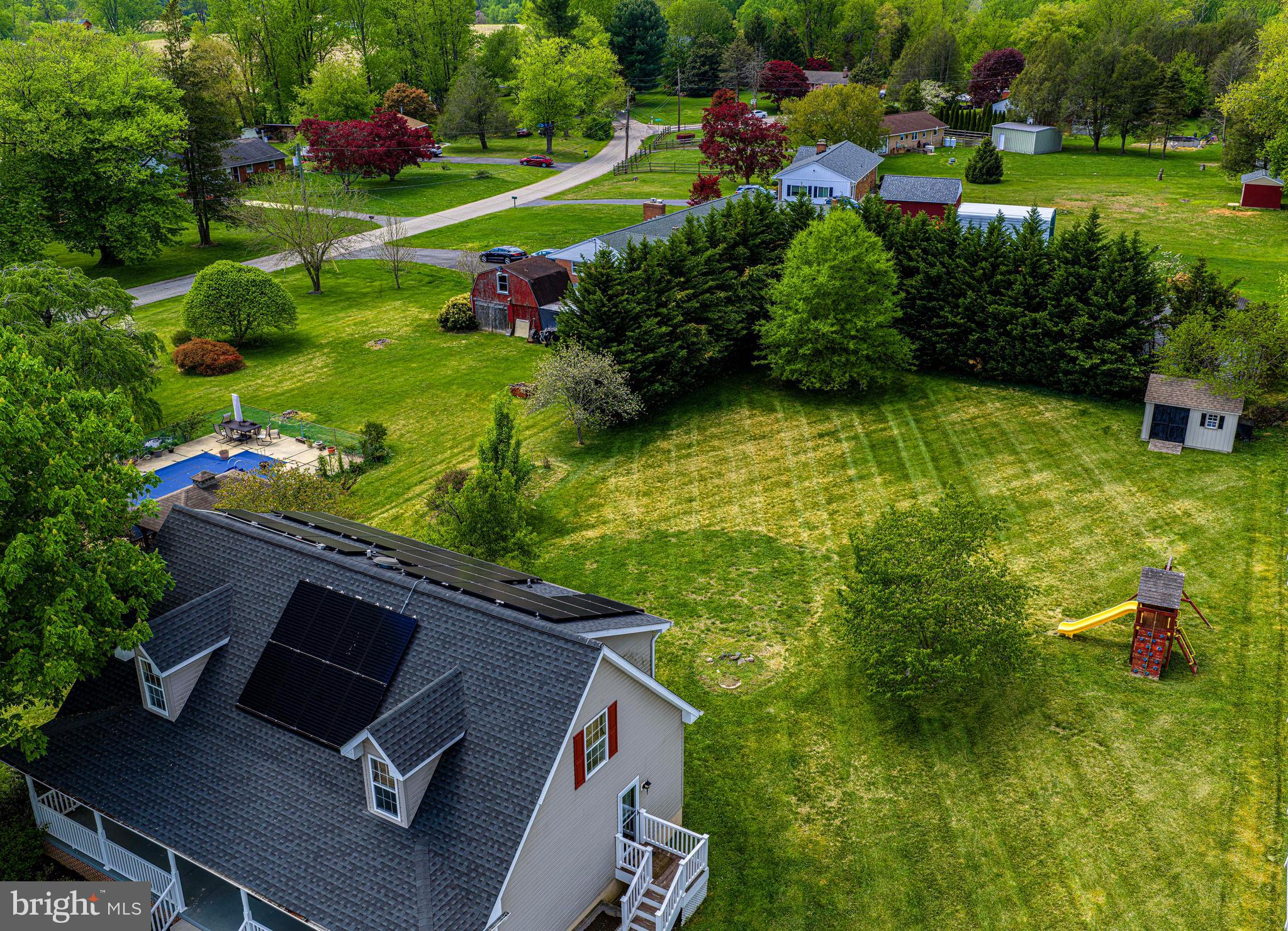 LAUREL VALLEY - Residential