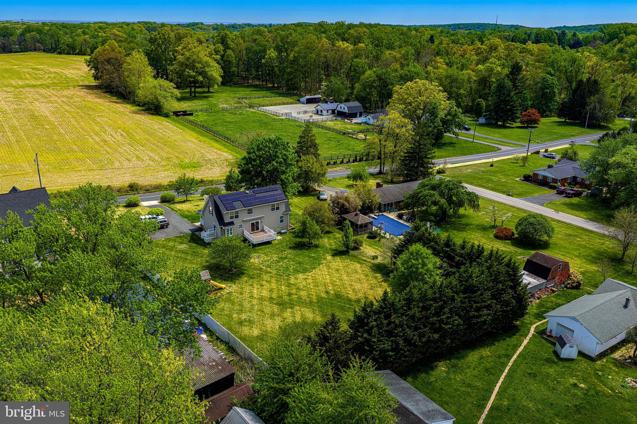 LAUREL VALLEY - Residential