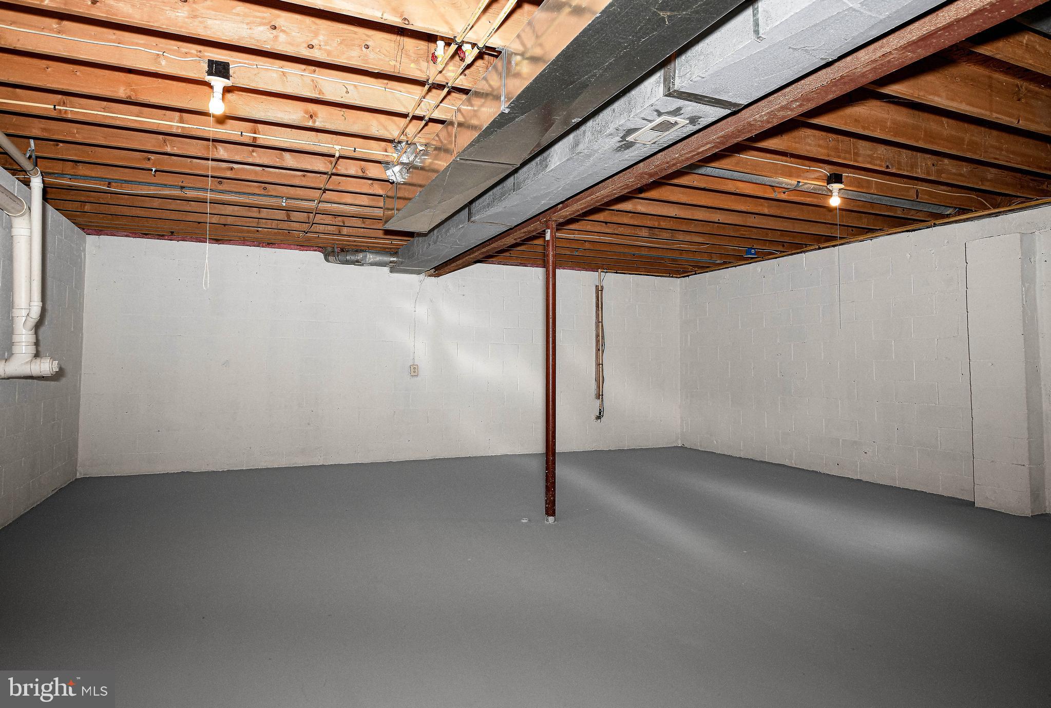 LAUREL VALLEY - Residential