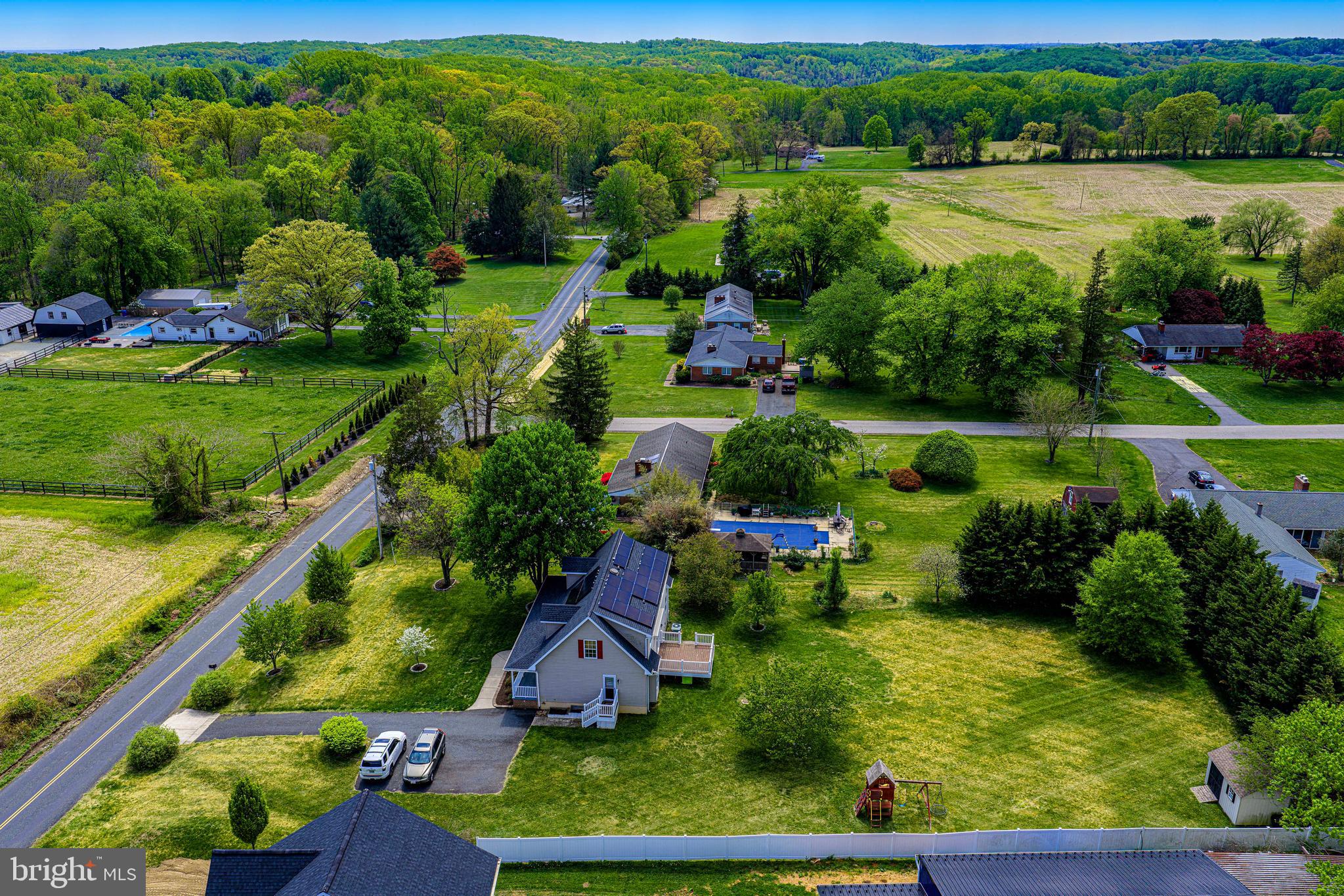 LAUREL VALLEY - Residential