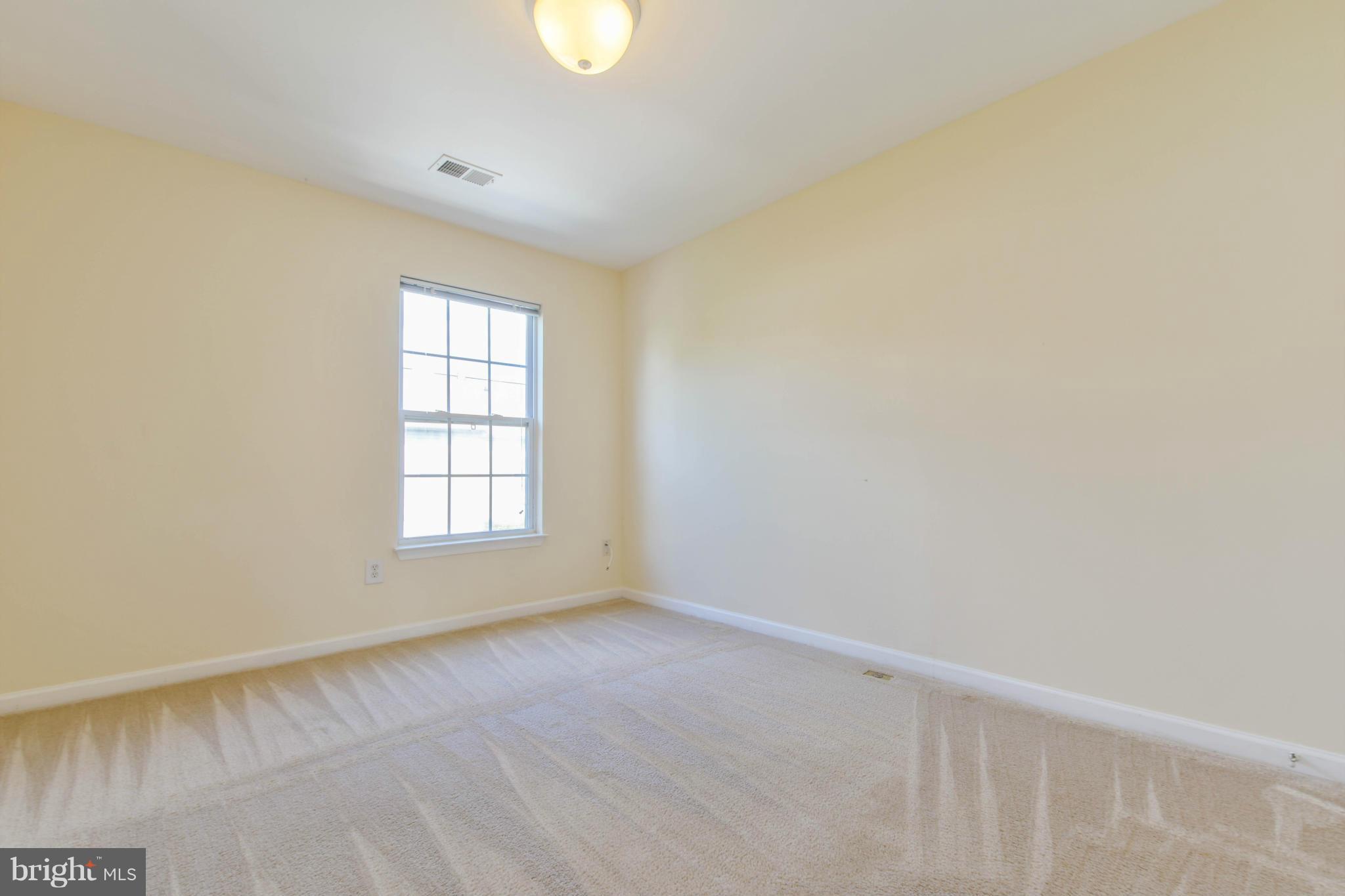 FIELDSTONE AT RIVER HILL - Residential Lease