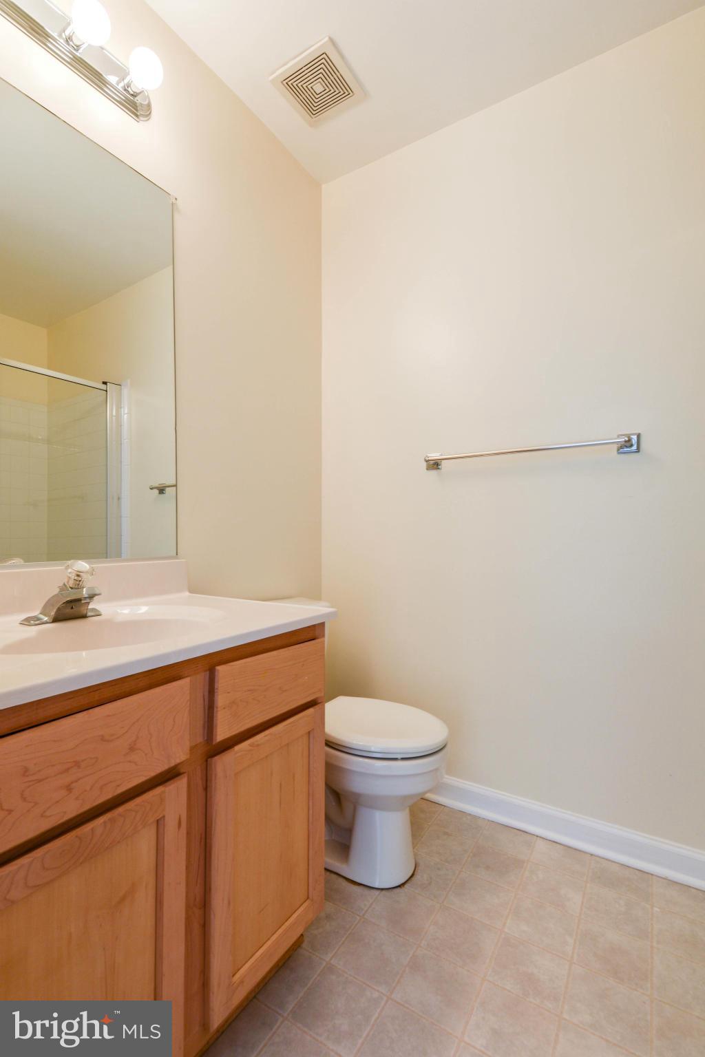 FIELDSTONE AT RIVER HILL - Residential Lease