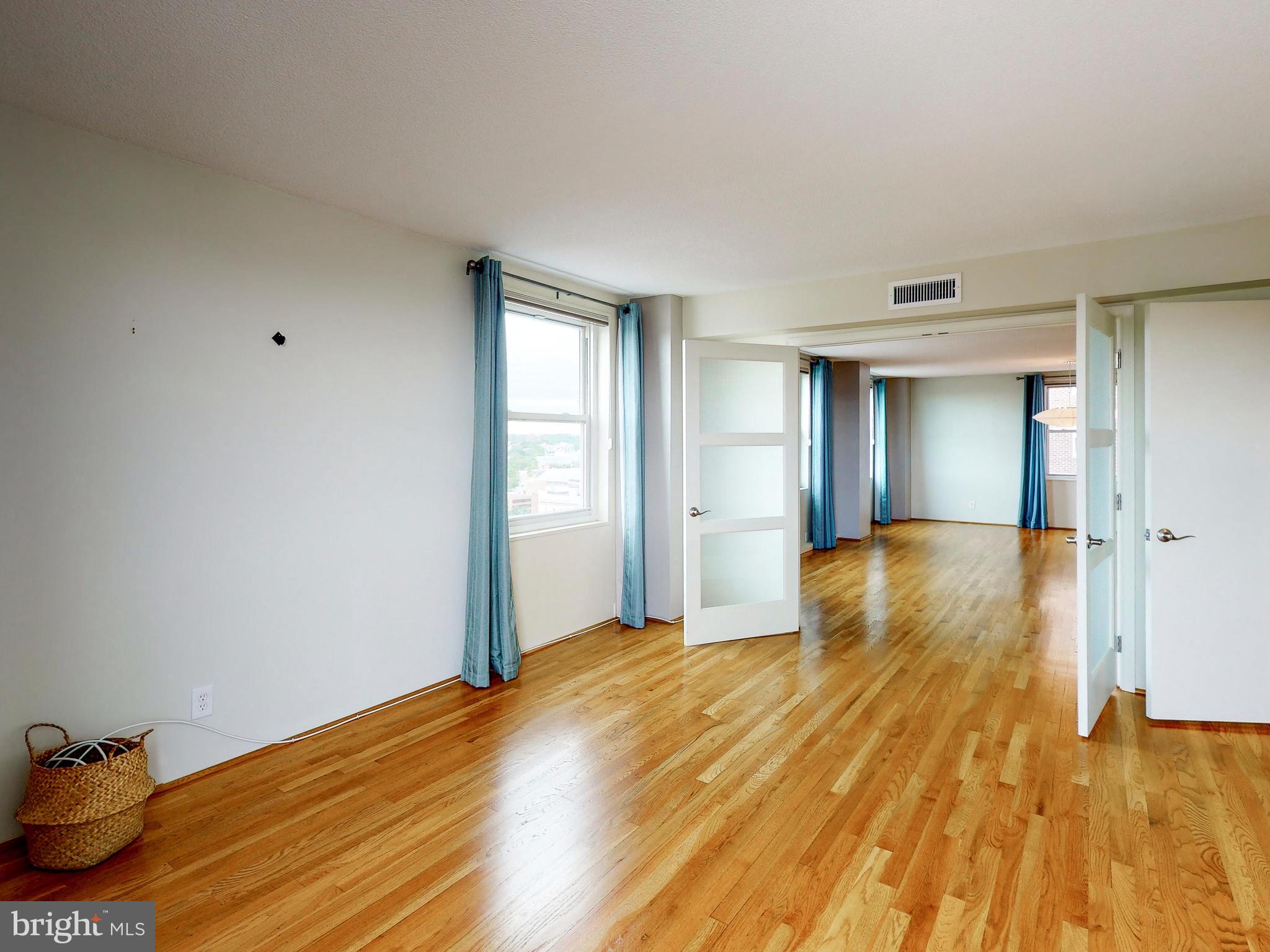 MOUNT VERNON PLACE HISTORIC DISTRICT - Residential