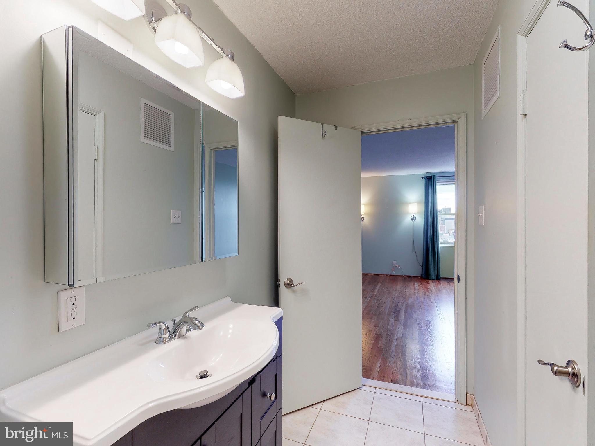 MOUNT VERNON PLACE HISTORIC DISTRICT - Residential