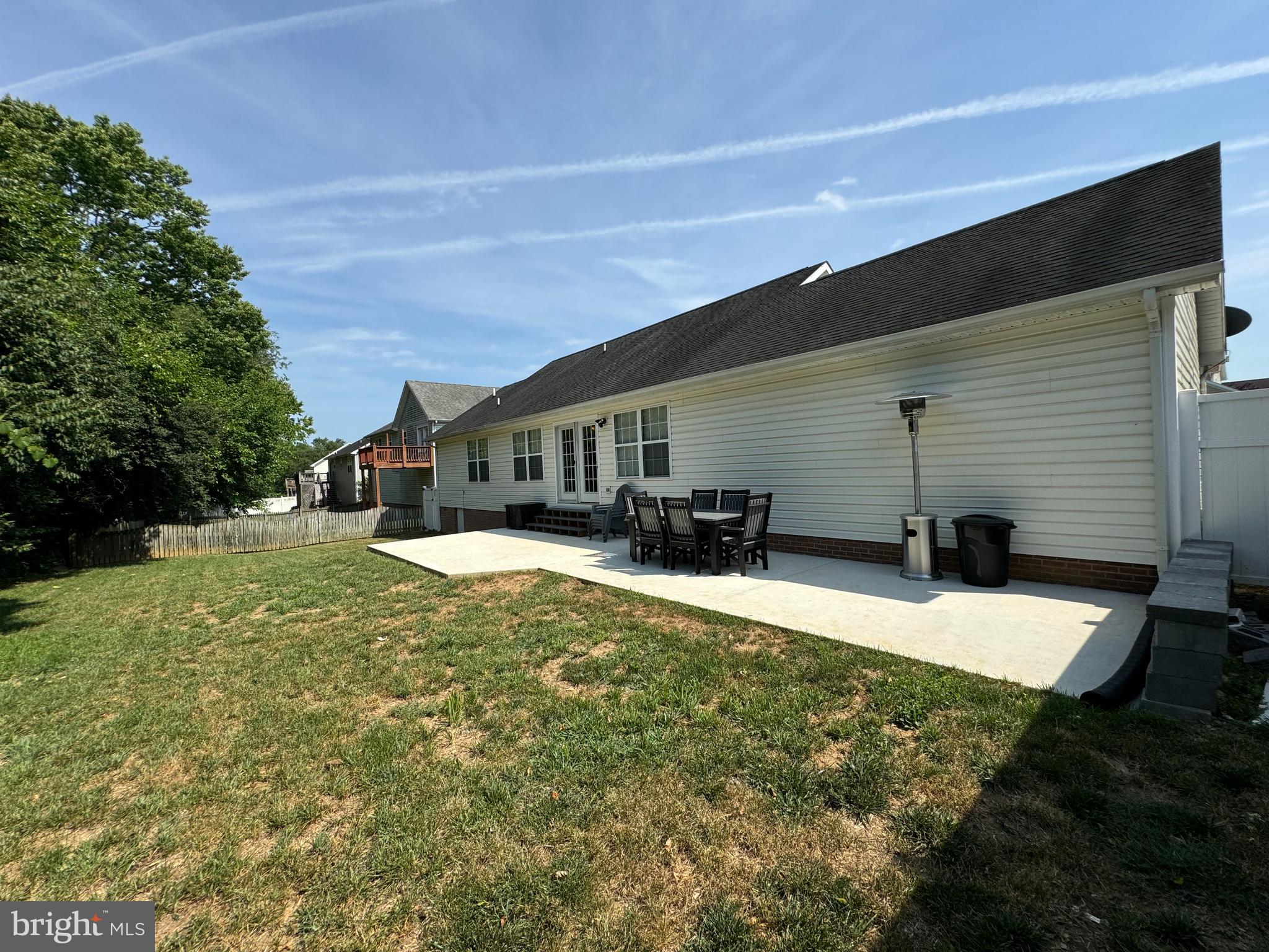 CRESTFIELD - Residential