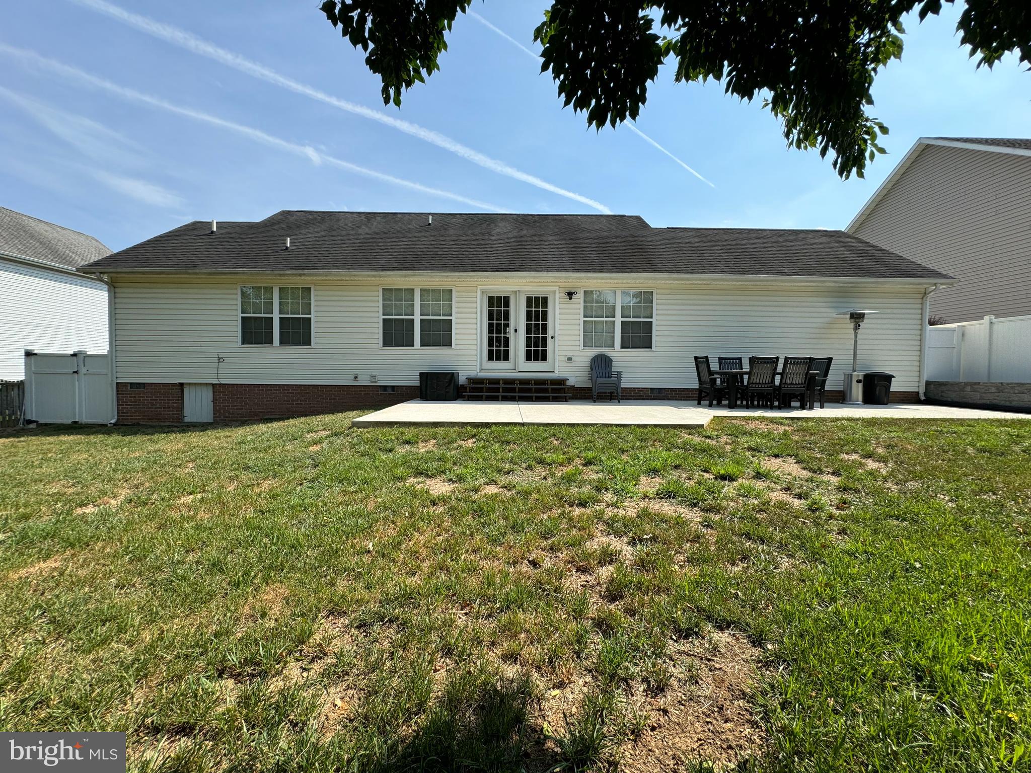 CRESTFIELD - Residential