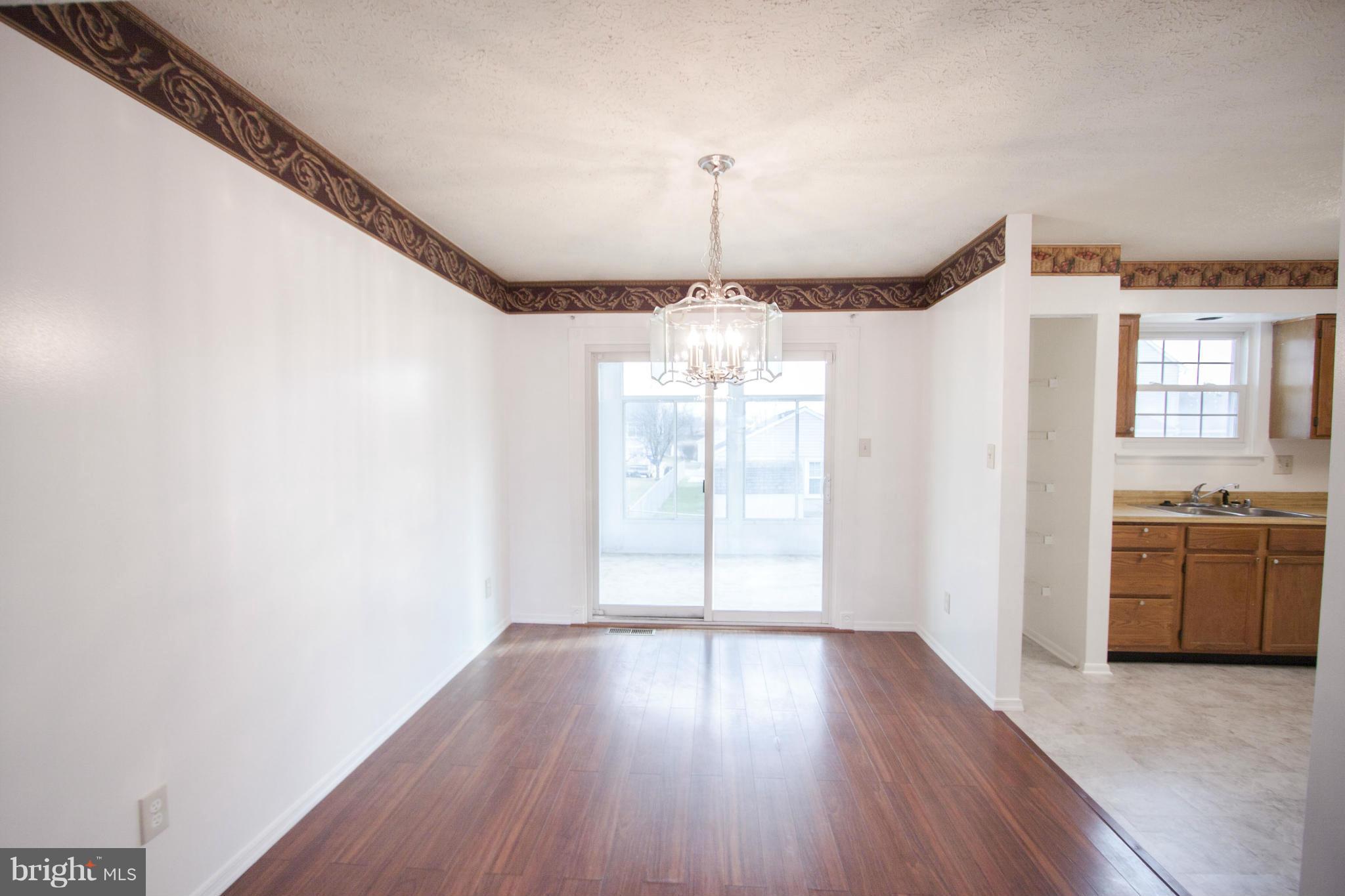 TRIMBLE FIELDS - Residential