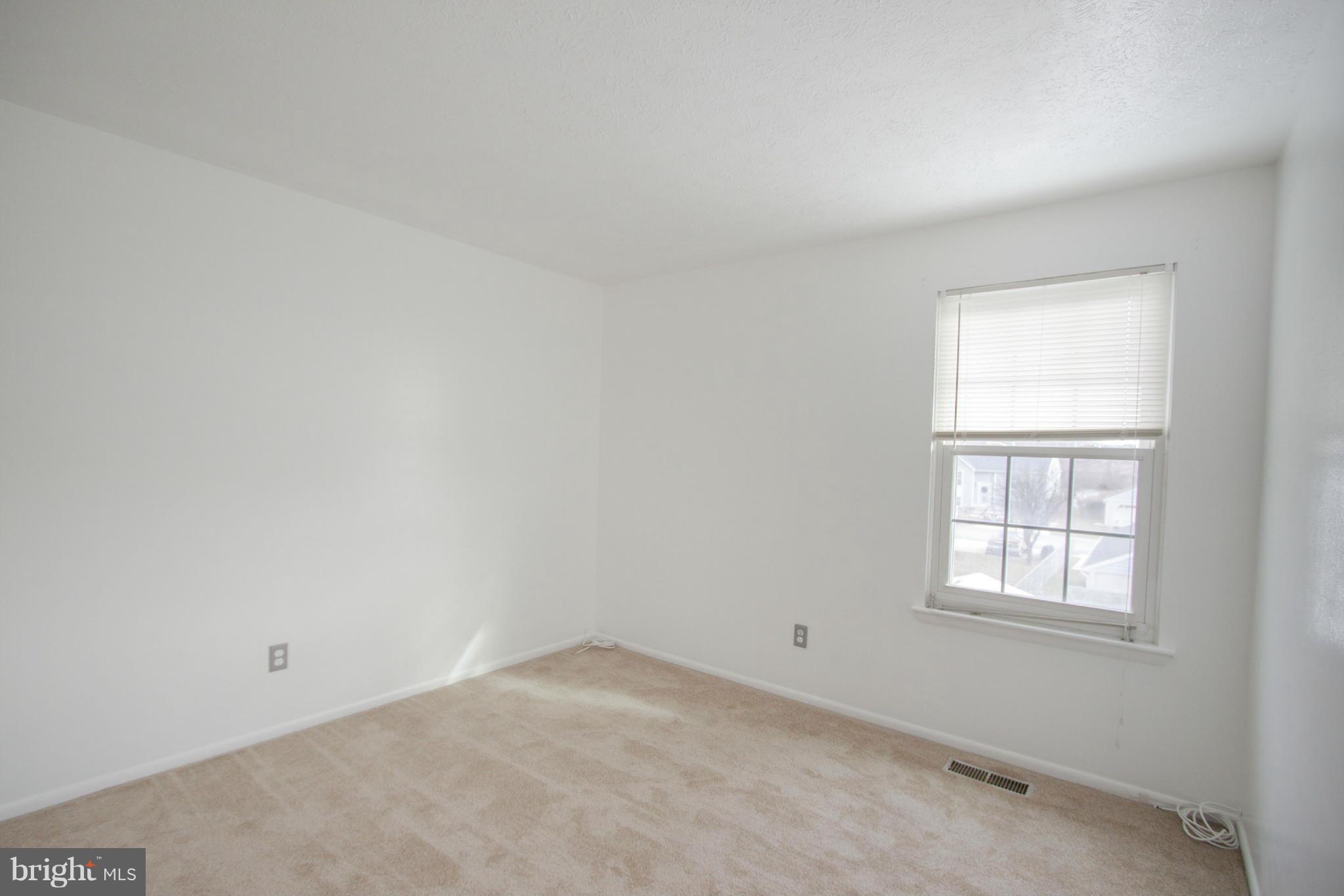 TRIMBLE FIELDS - Residential