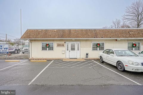 100 W NARBERTH TERRACE 3 COLLINGSWOOD NJ 08108