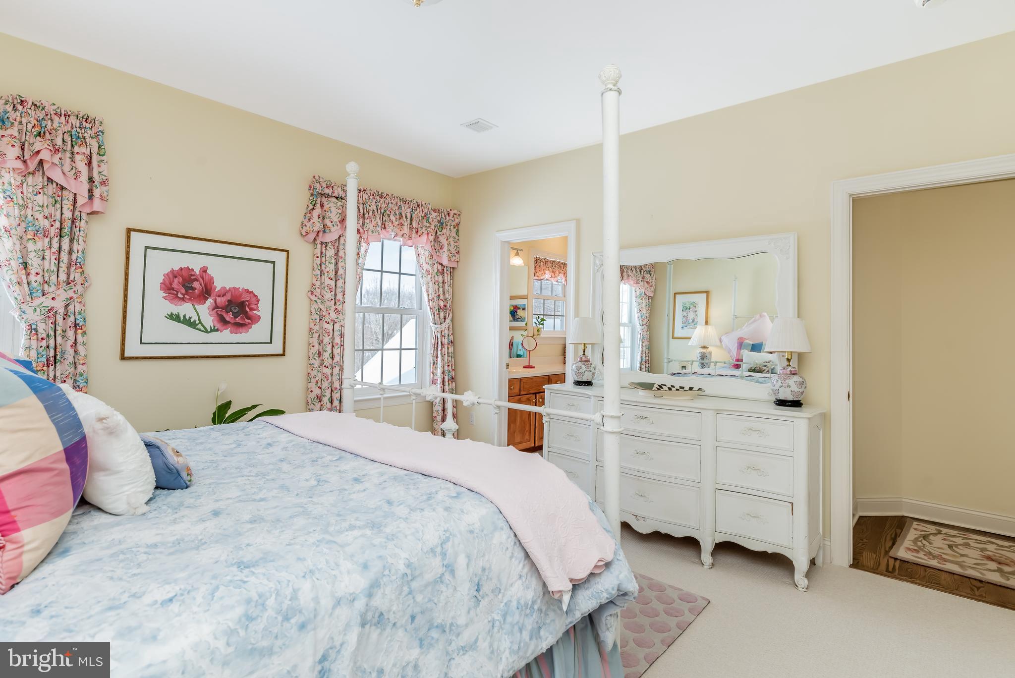 LINDENWOOD - Residential