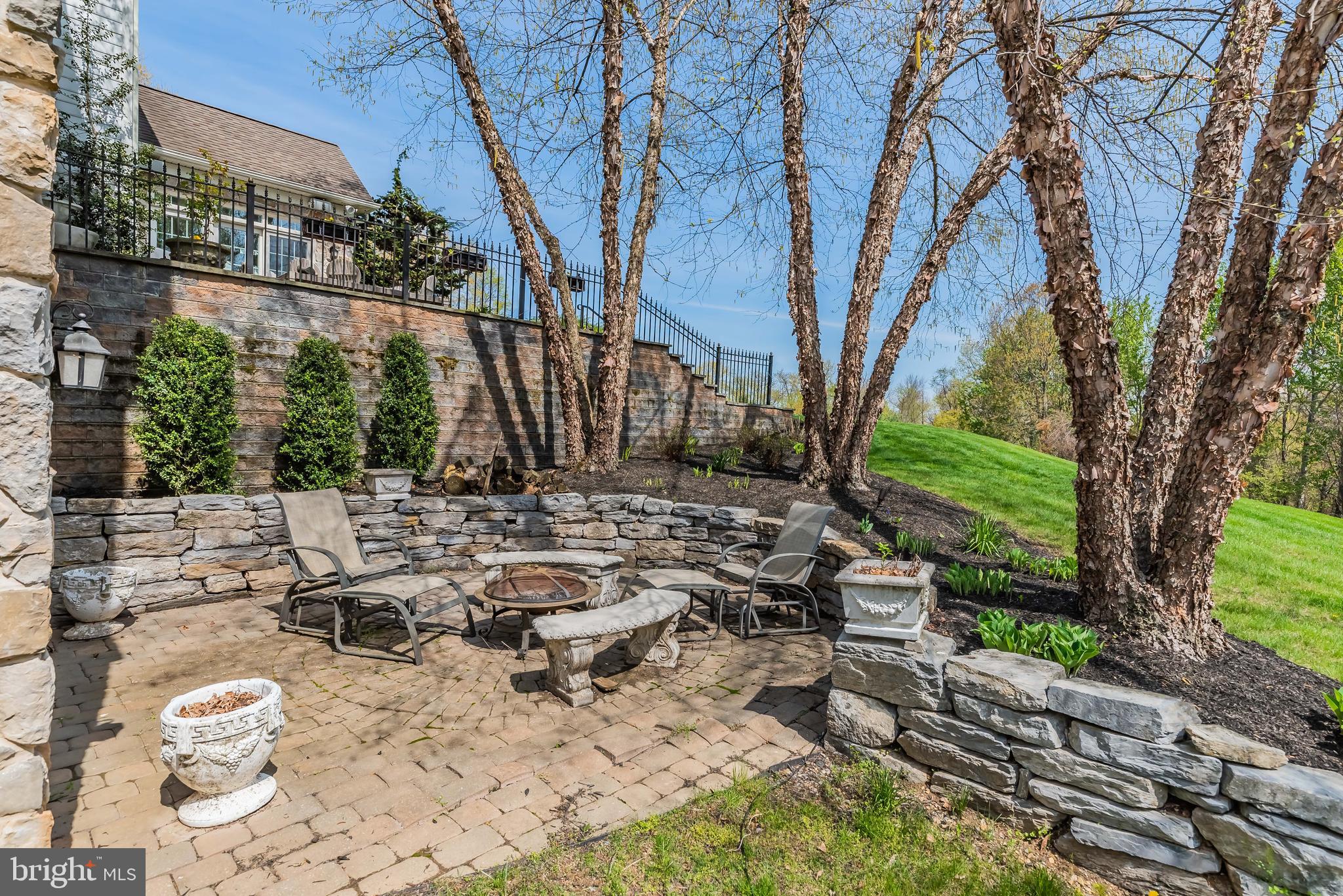LINDENWOOD - Residential