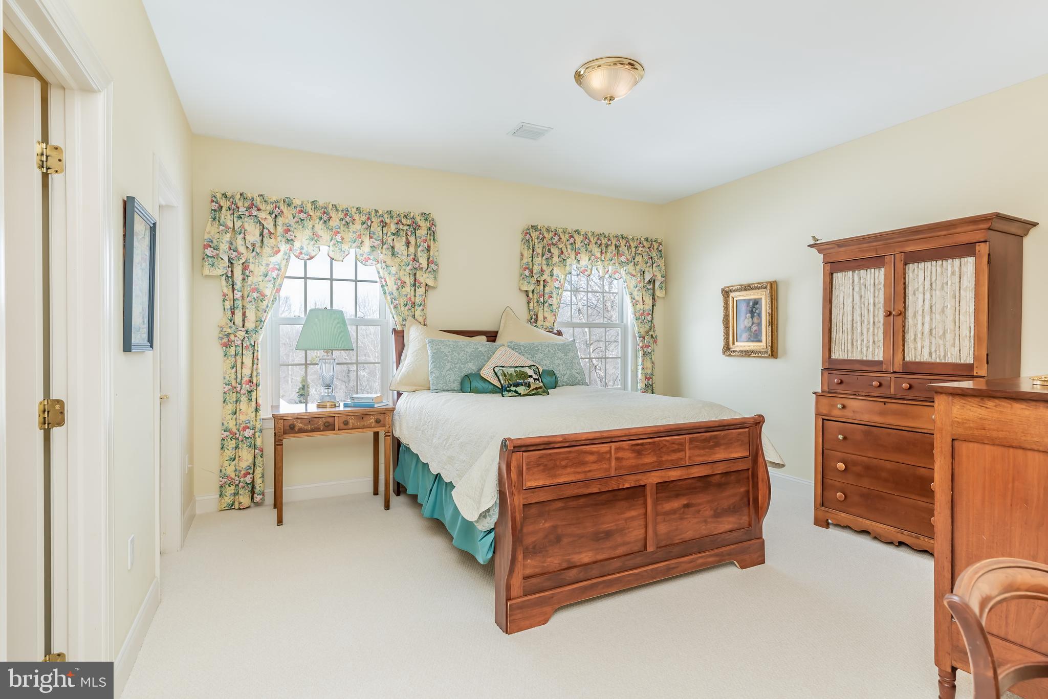 LINDENWOOD - Residential