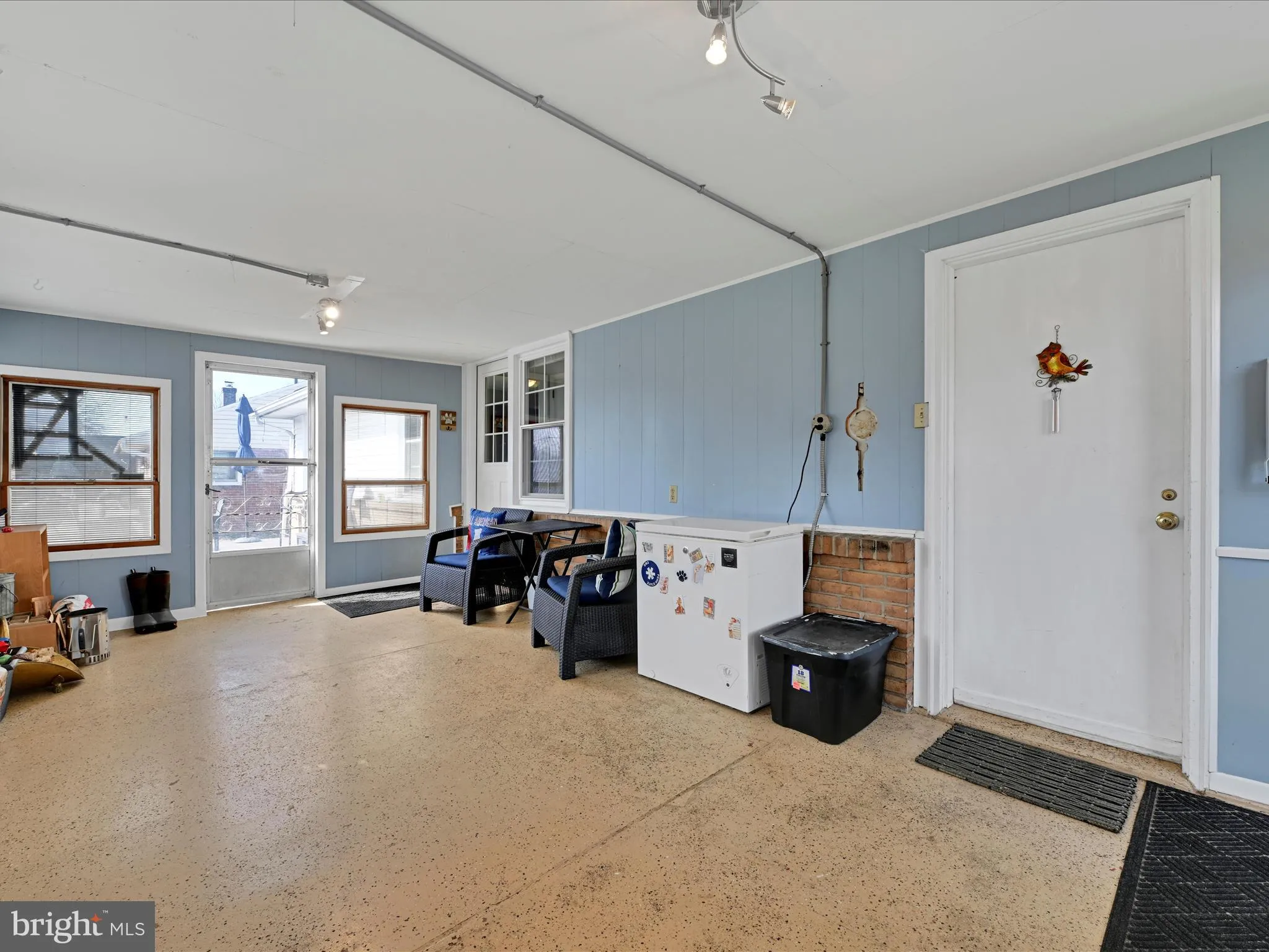 Lancaster, Pennsylvania 17603, United States, 3 Bedrooms Bedrooms, ,2 BathroomsBathrooms,Residential,Pending,1159