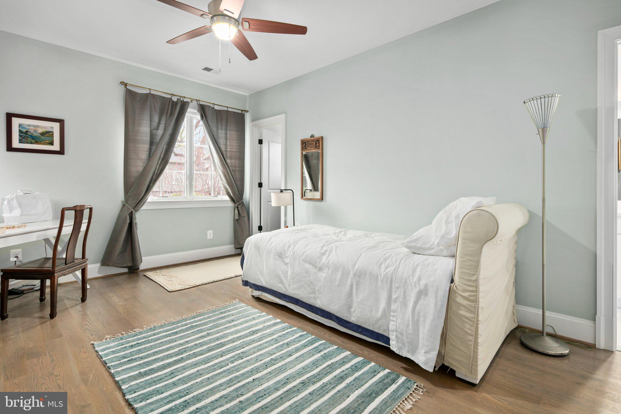 LYON PARK - Residential