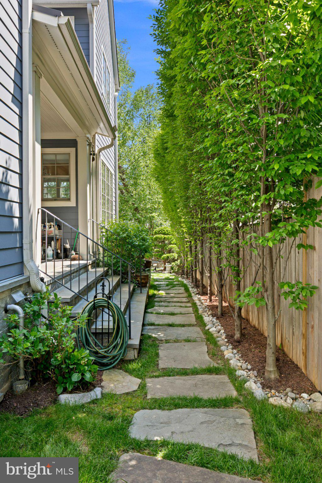 LYON PARK - Residential