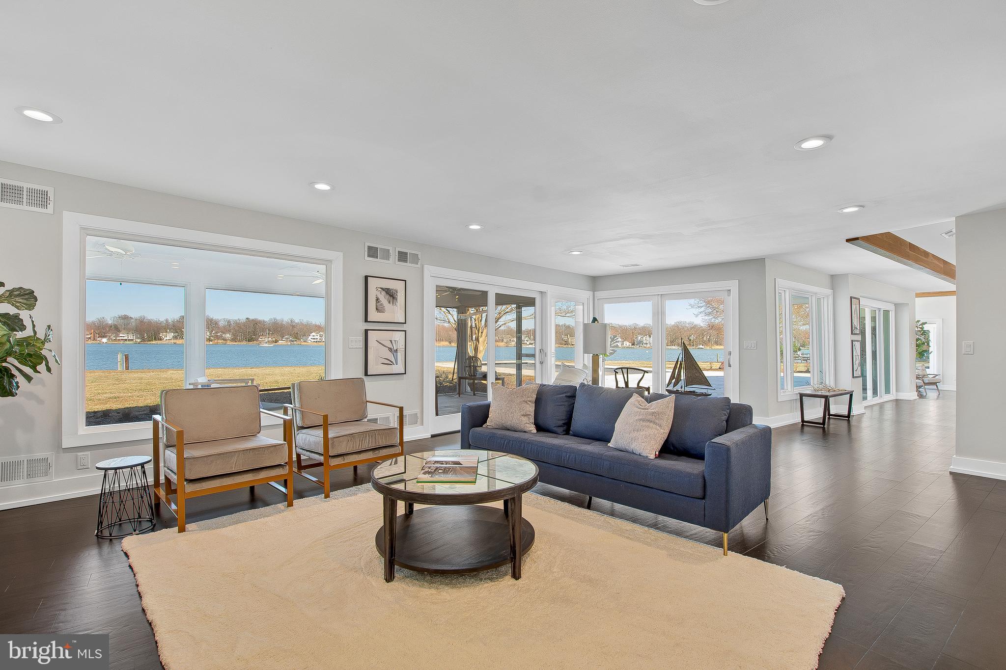 WATERGATE - Residential