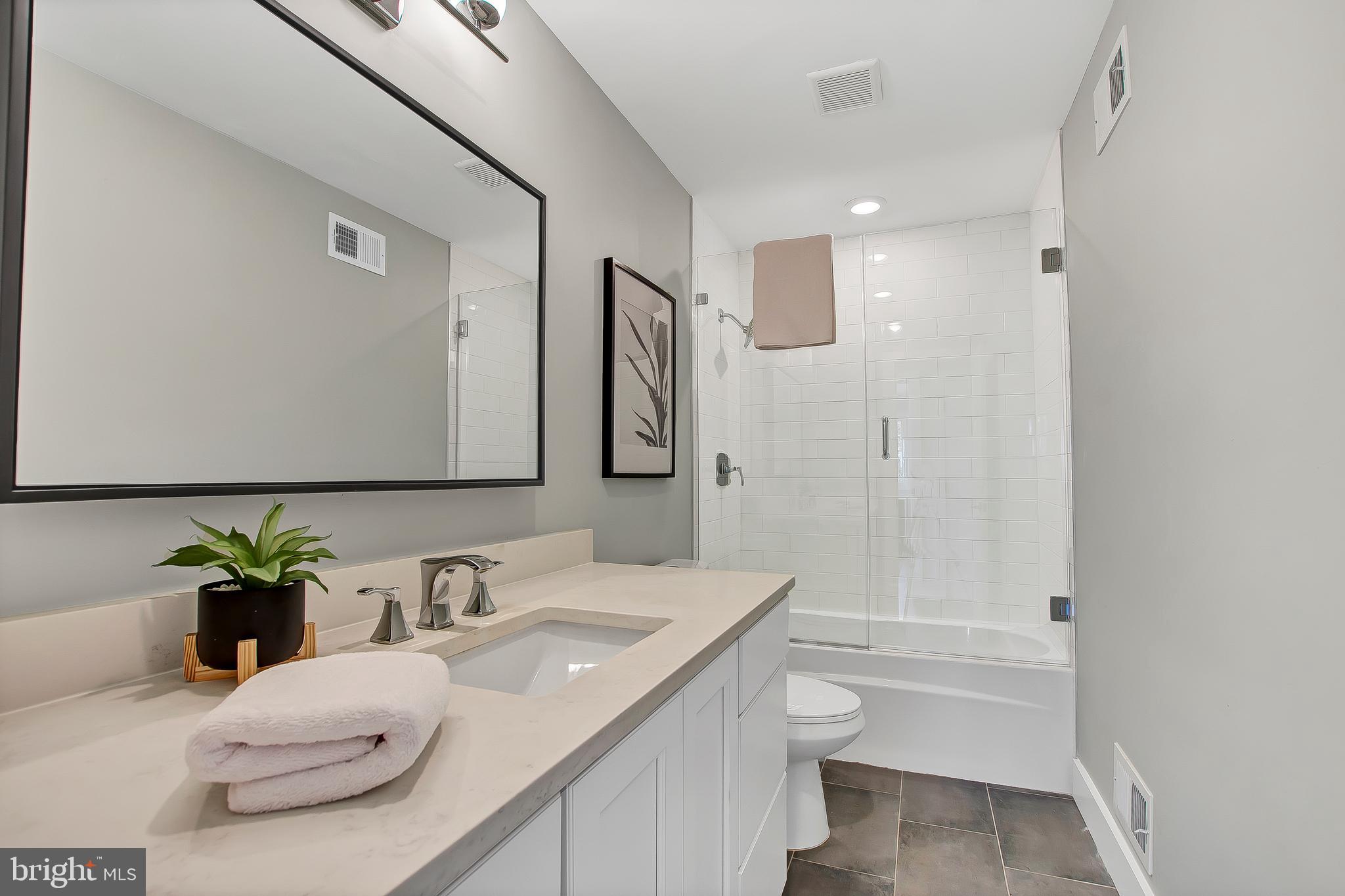 WATERGATE - Residential