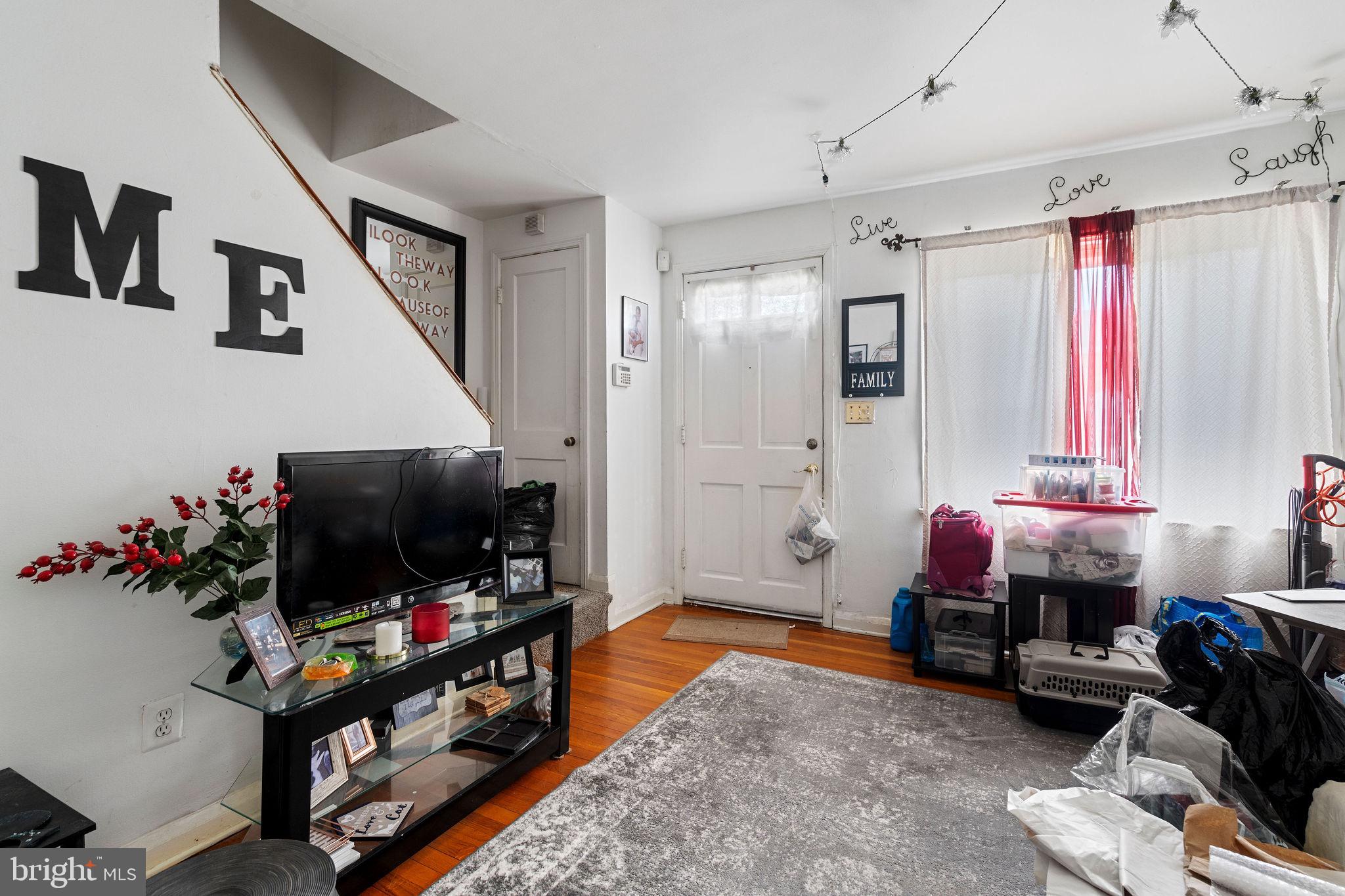 CAMERON VILLAGE - Residential