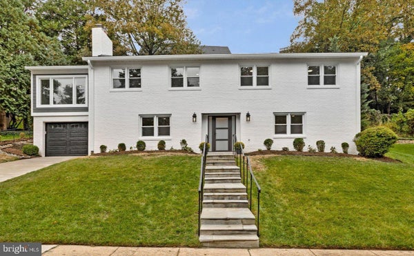 3716 N VERNON ST, ARLINGTON, VA 22207 - Image fea6ff4ecae47c2f096c156d7c8fba6b/3395621295