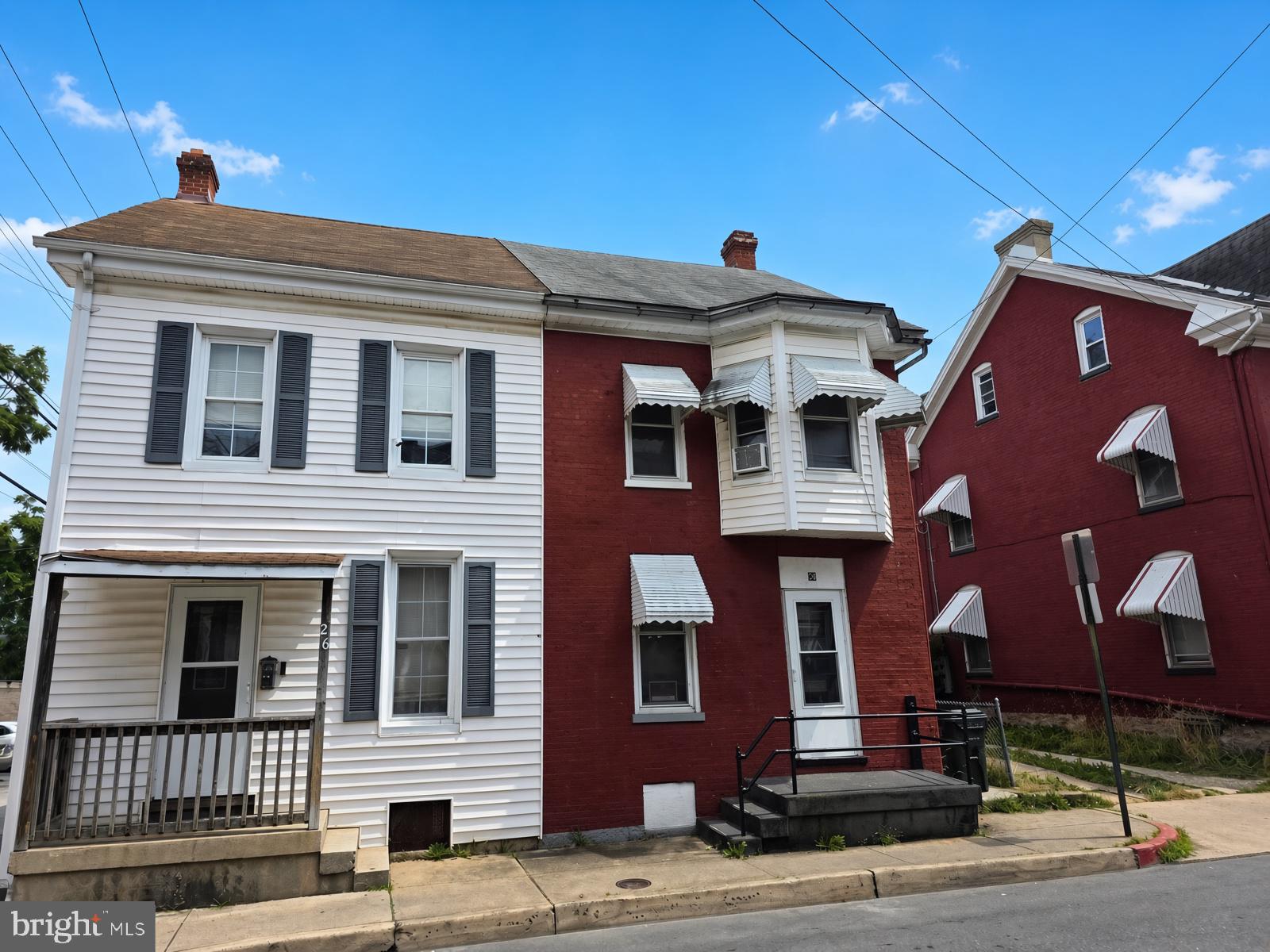 28 S LOCUST STREET