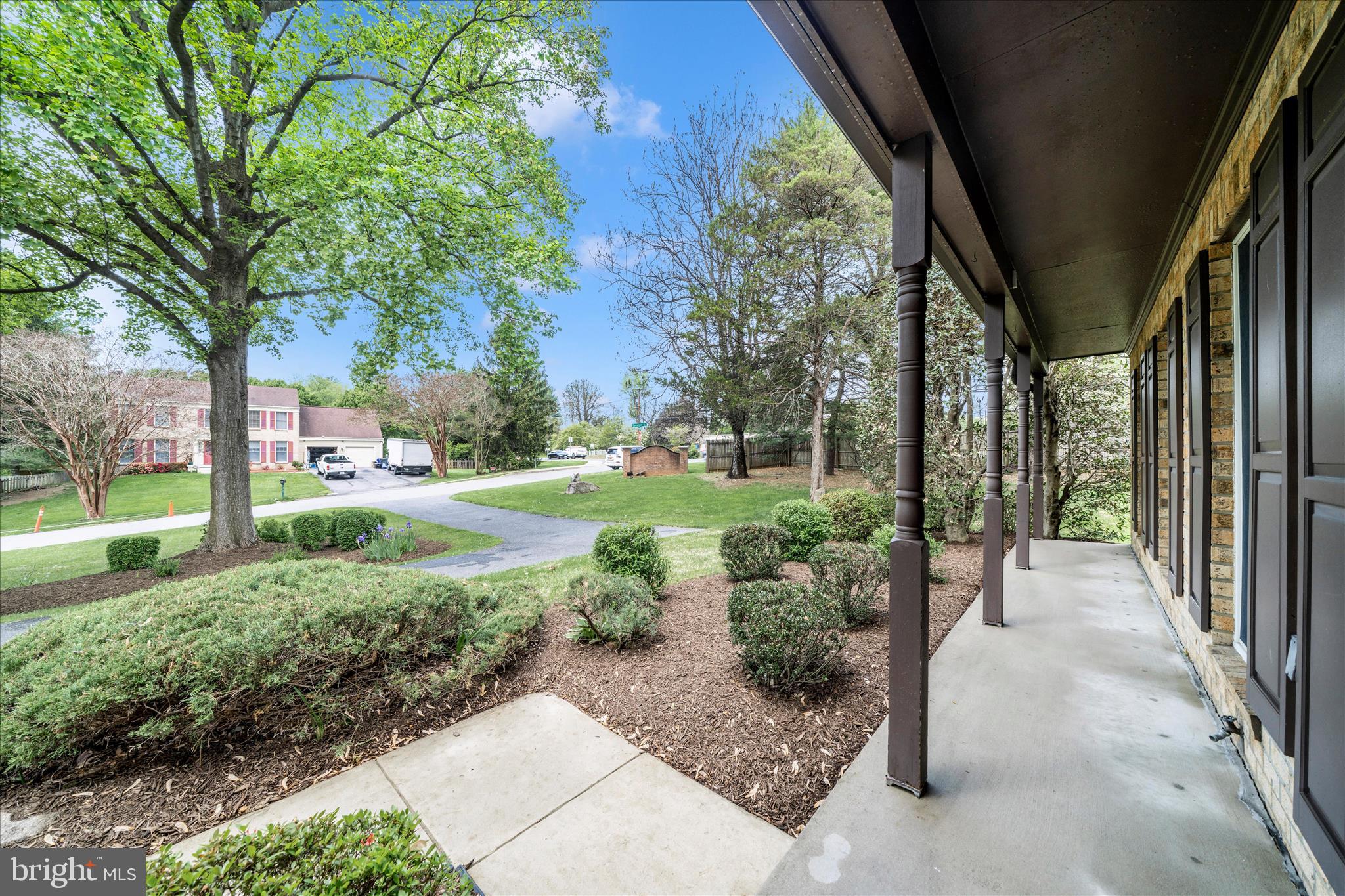 NORBECK MANOR - Residential