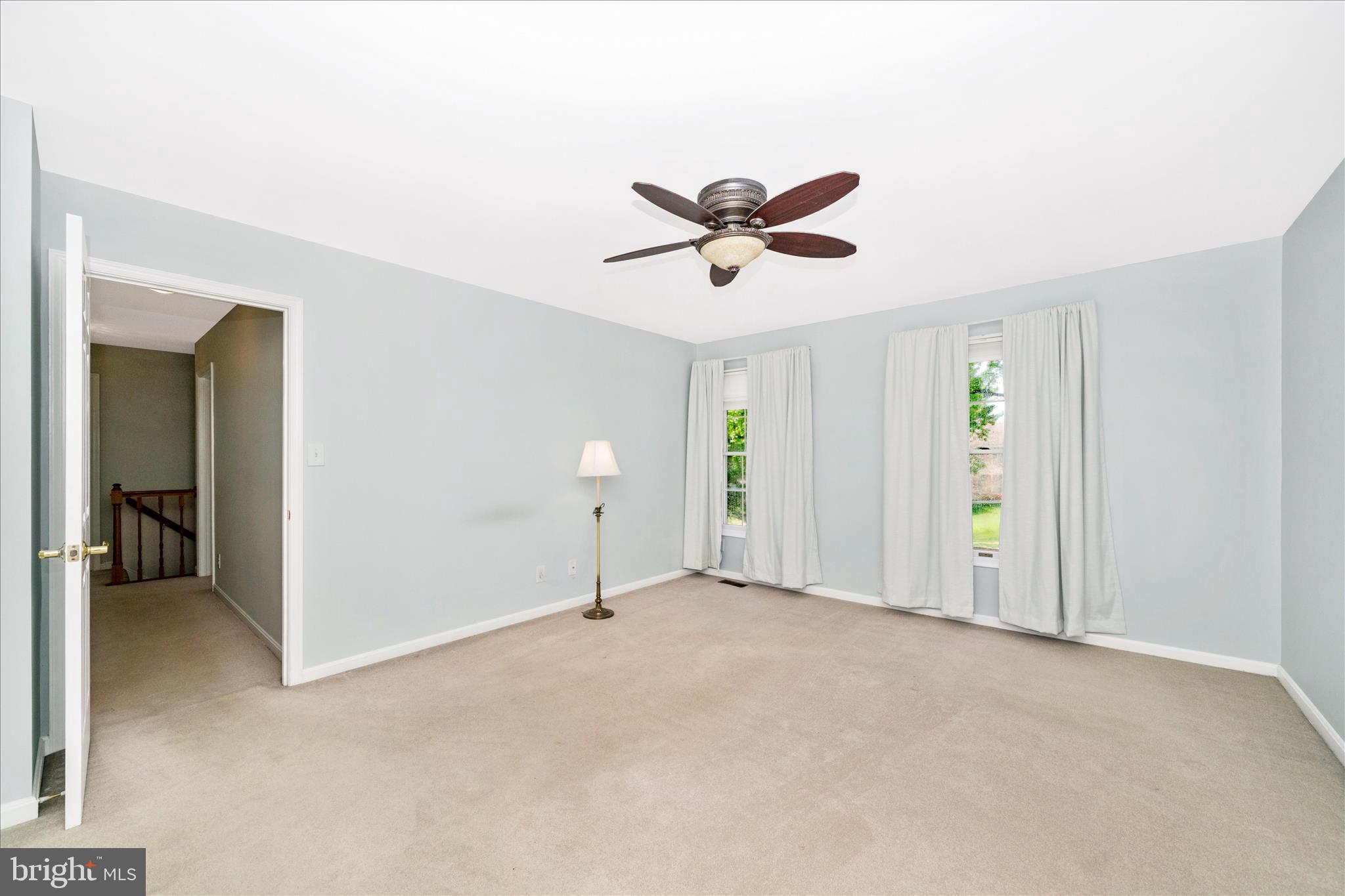 NORBECK MANOR - Residential