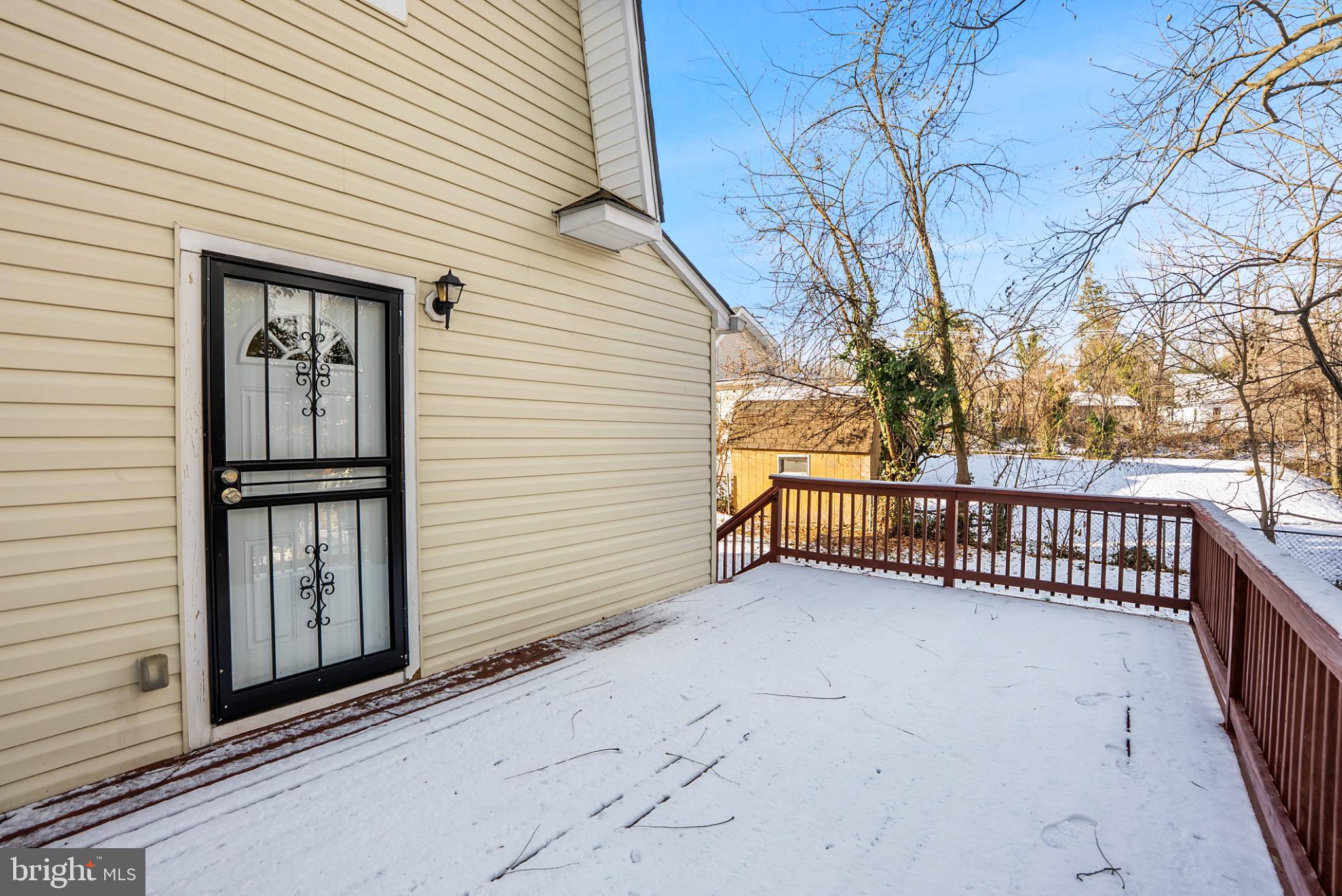 BELVEDERE SQUARE - Residential