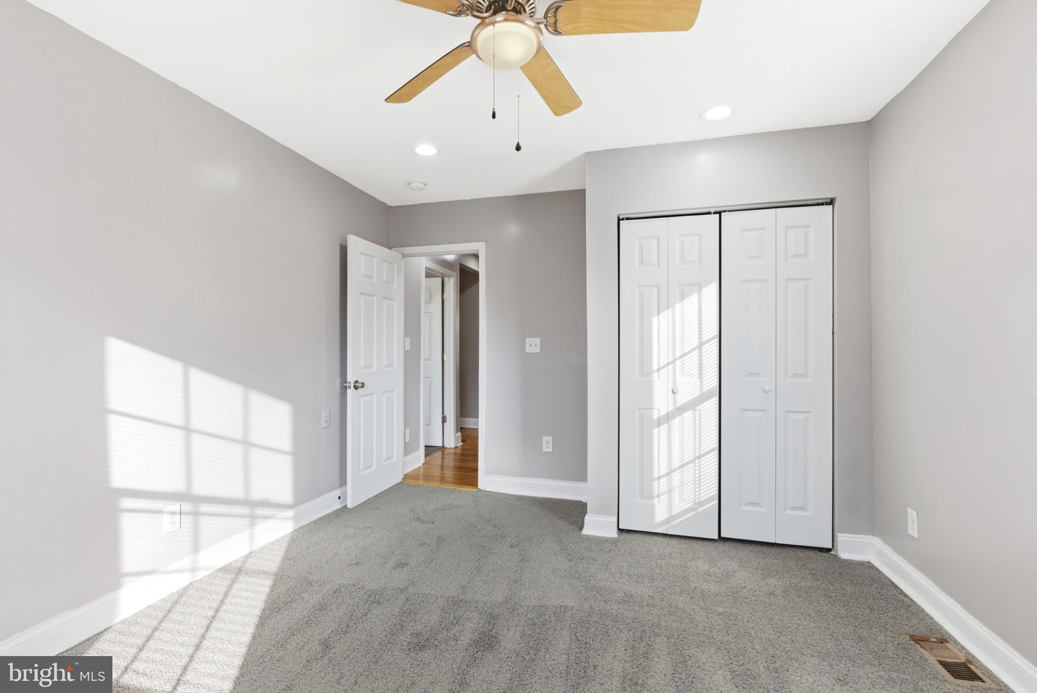 BELVEDERE SQUARE - Residential