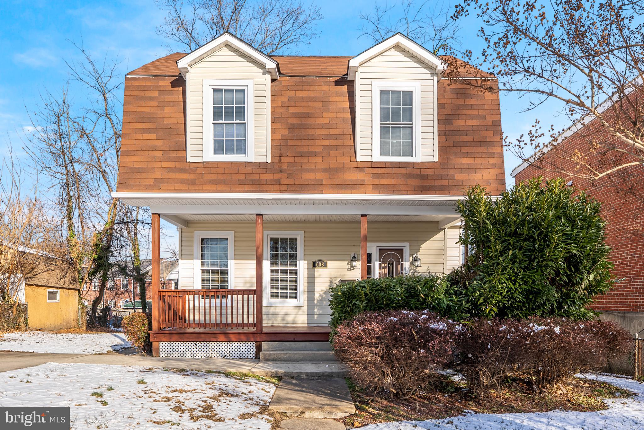 BELVEDERE SQUARE - Residential