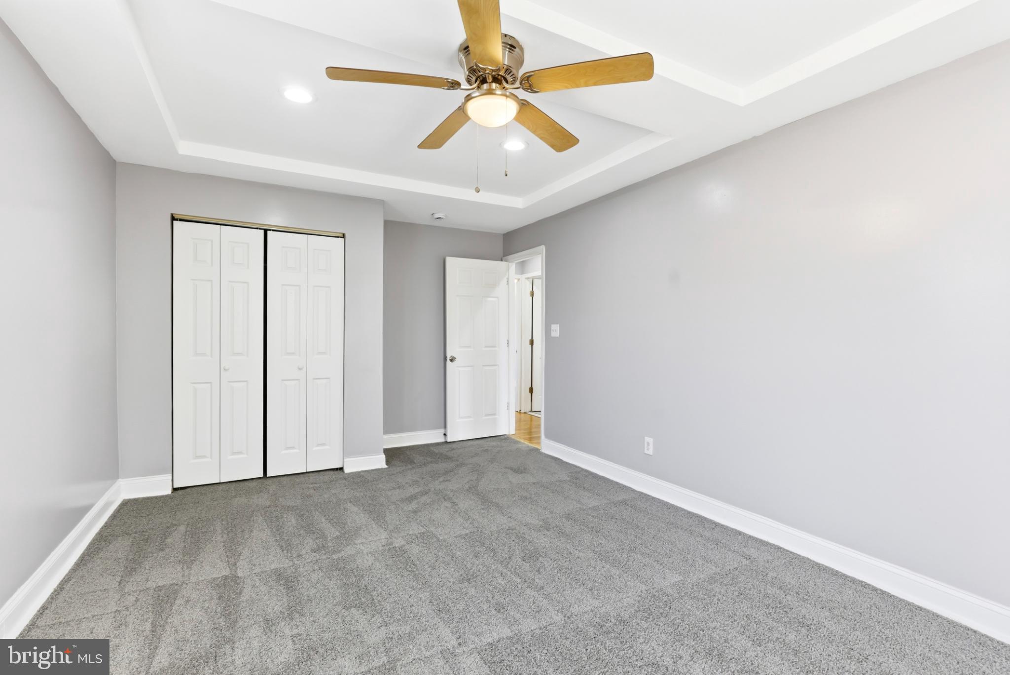 BELVEDERE SQUARE - Residential