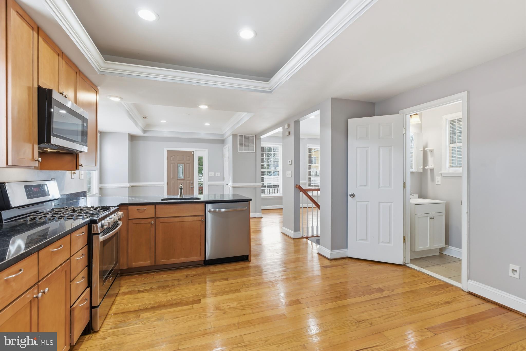 BELVEDERE SQUARE - Residential