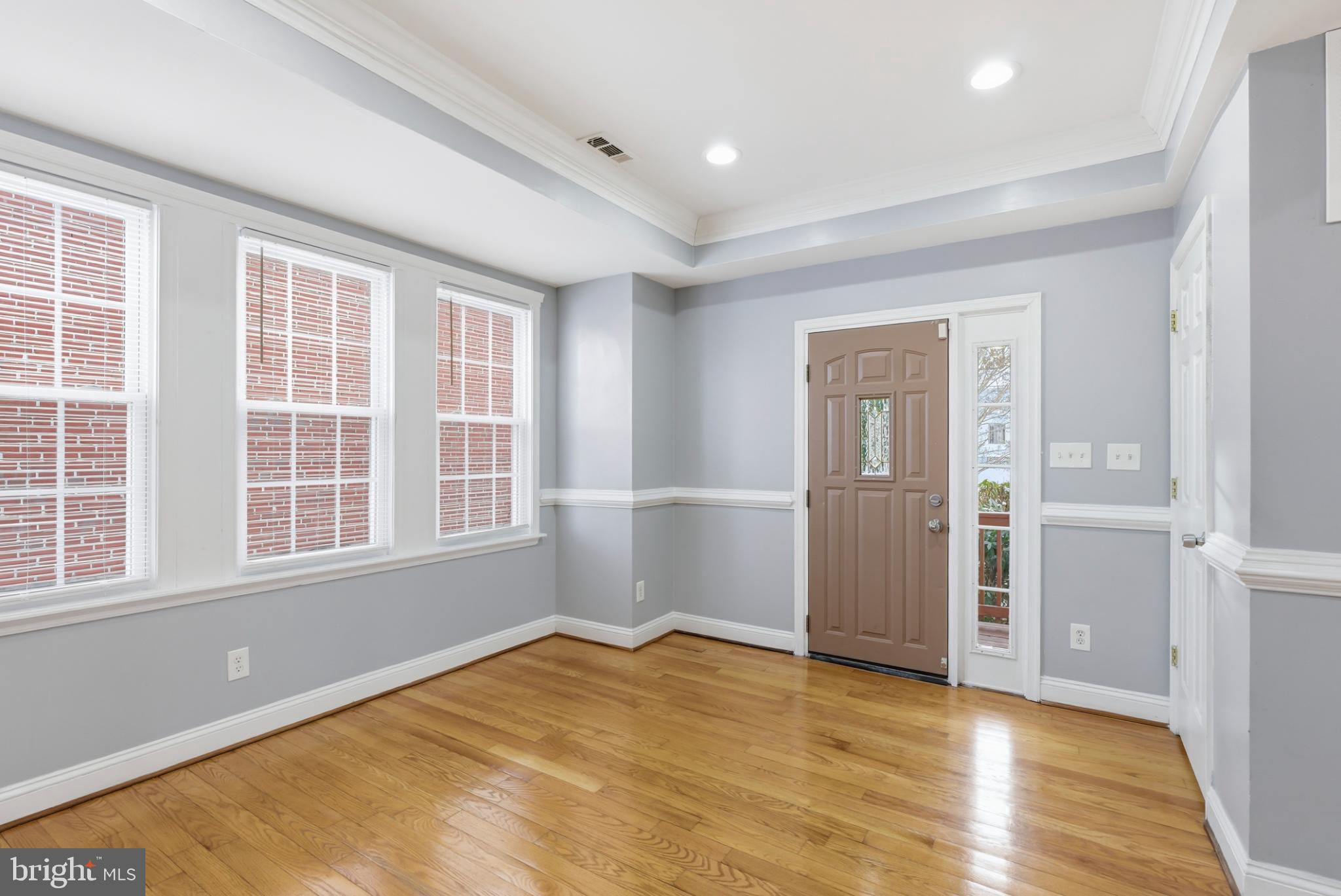 BELVEDERE SQUARE - Residential