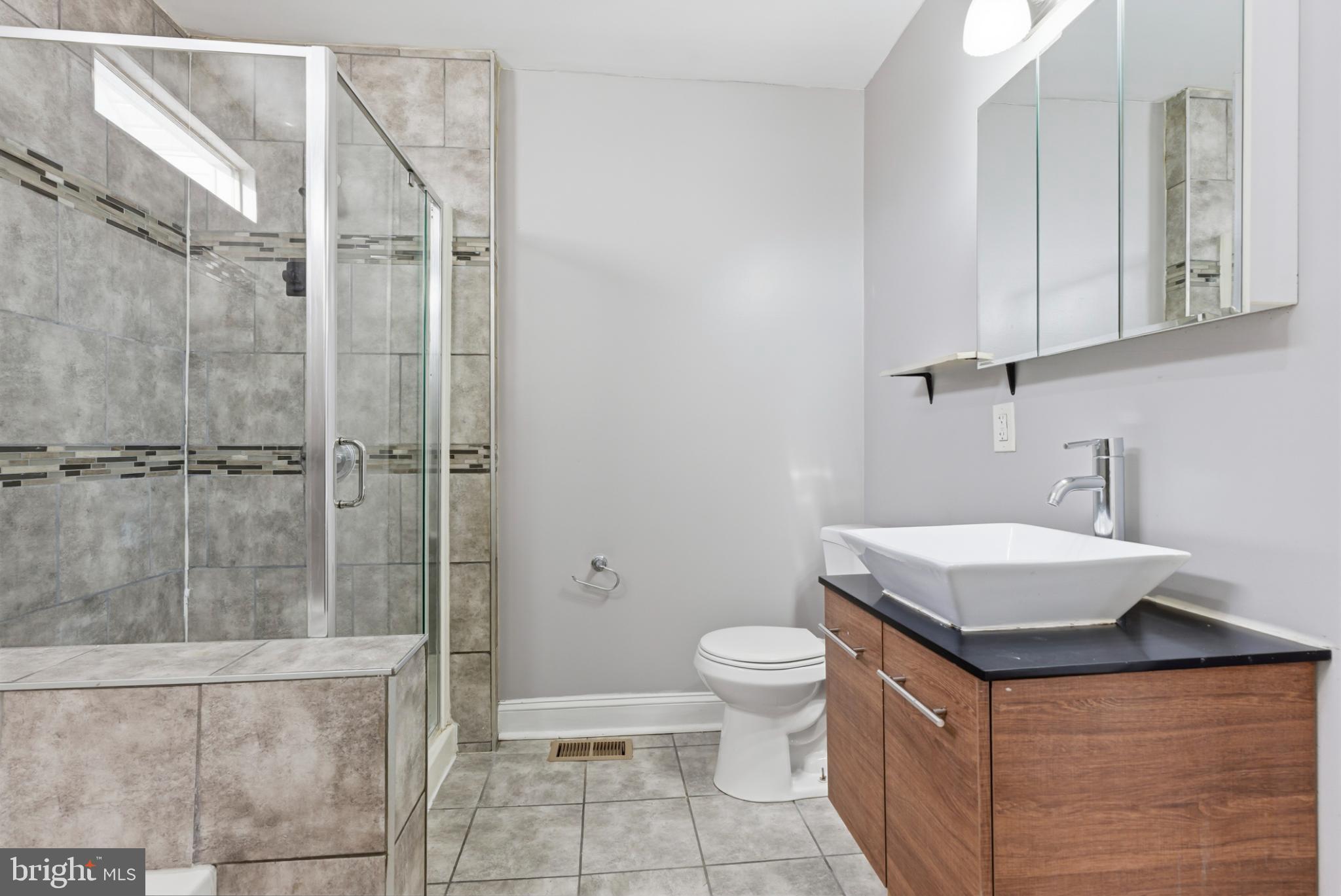 BELVEDERE SQUARE - Residential