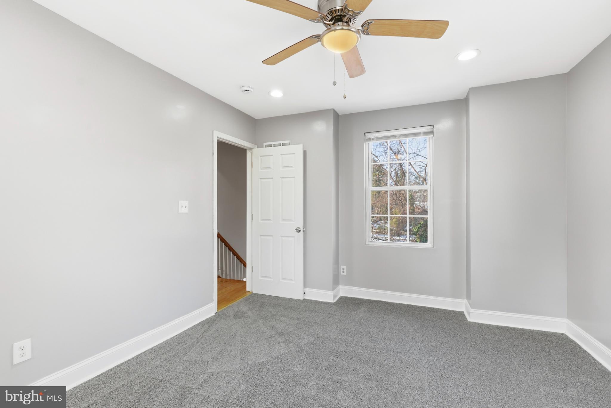 BELVEDERE SQUARE - Residential