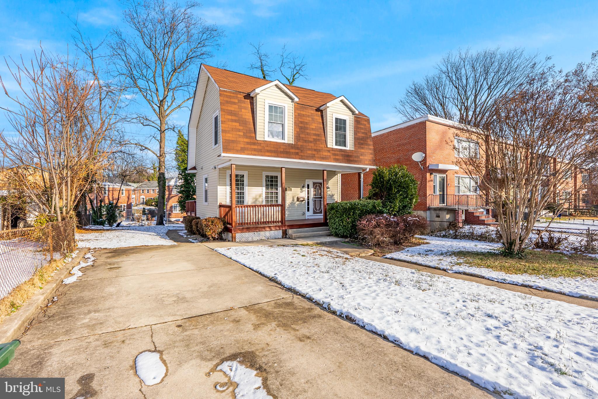 BELVEDERE SQUARE - Residential