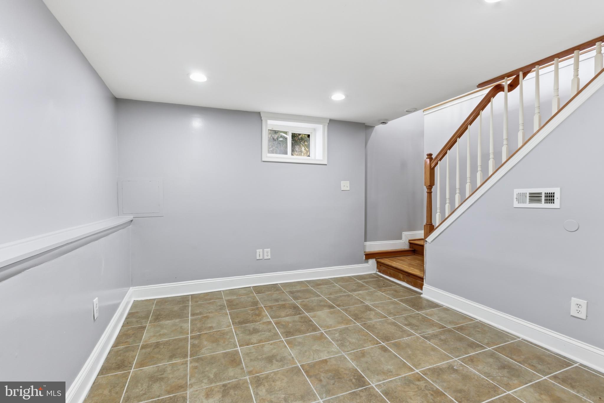 BELVEDERE SQUARE - Residential