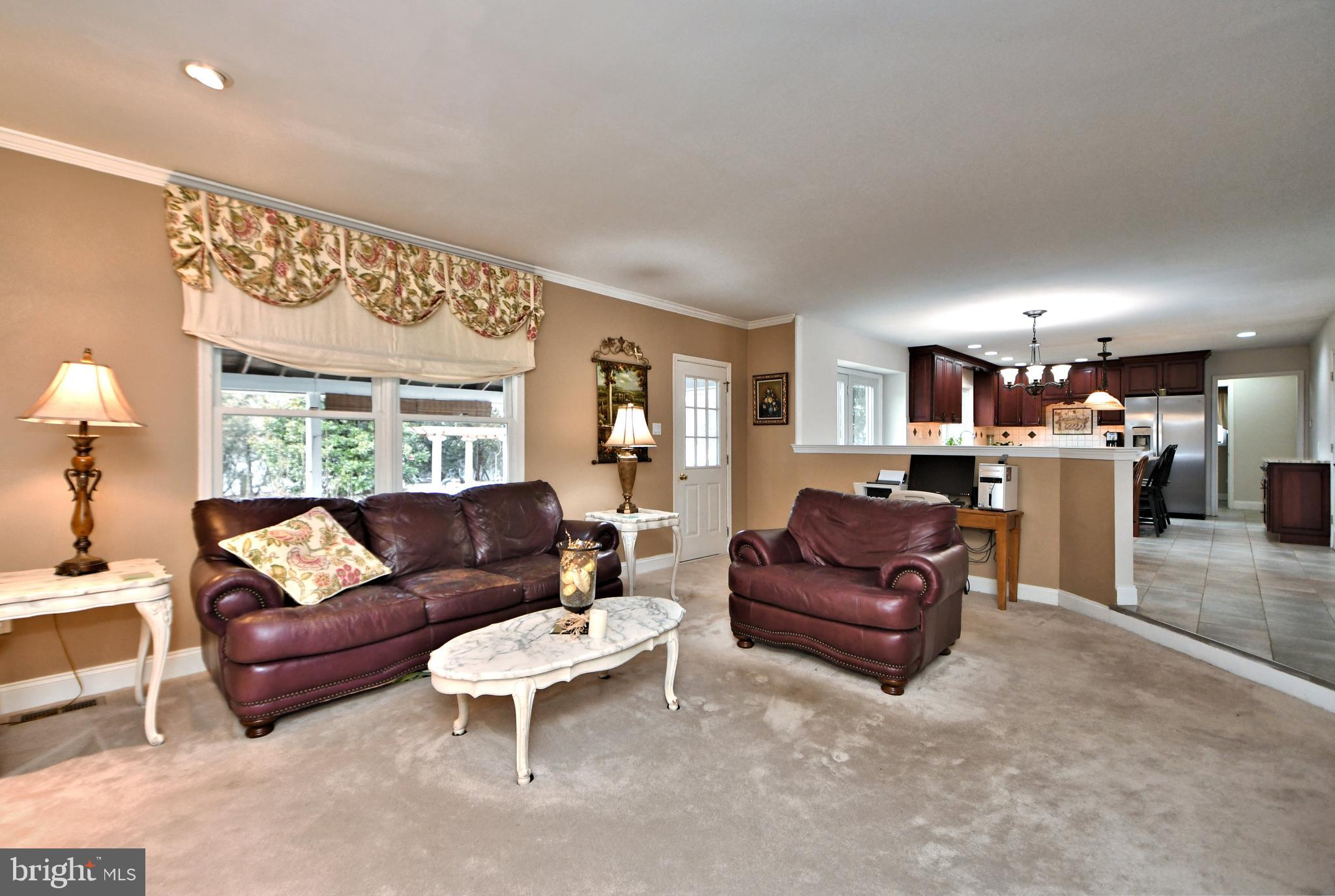 MALLARD POND - Residential