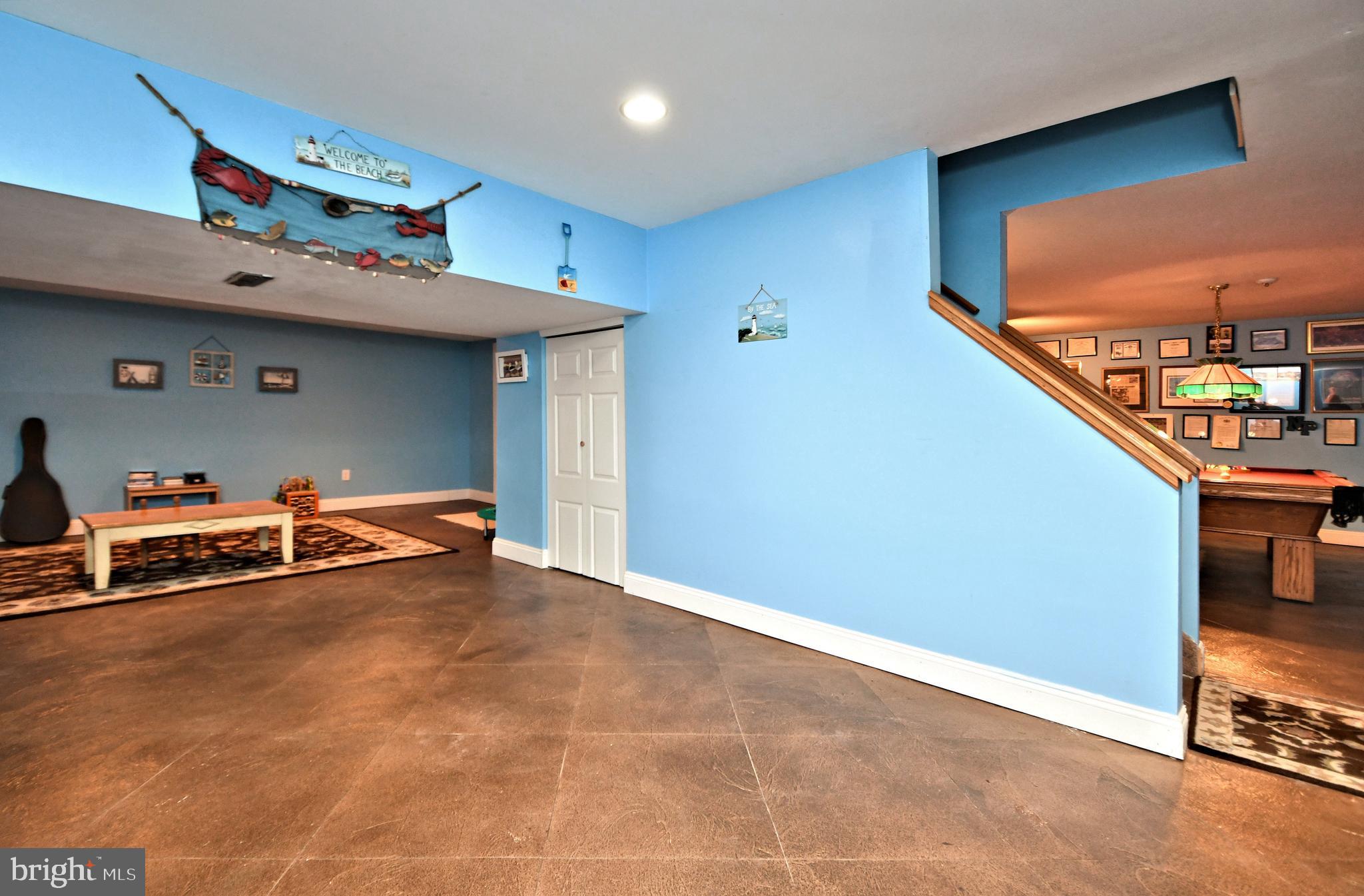 MALLARD POND - Residential
