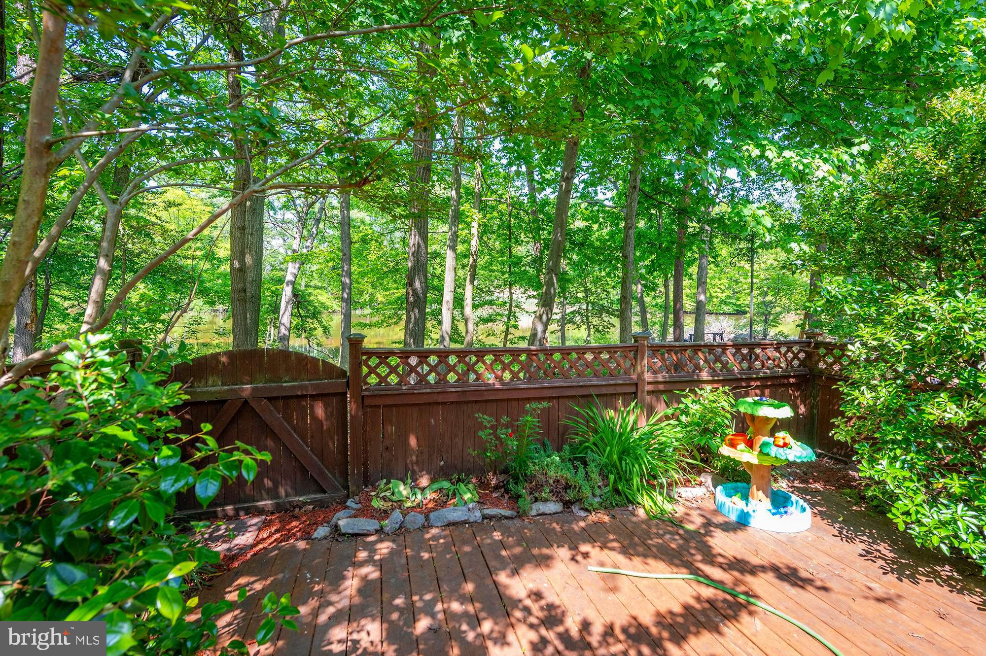 MARINER'S COVE - Residential