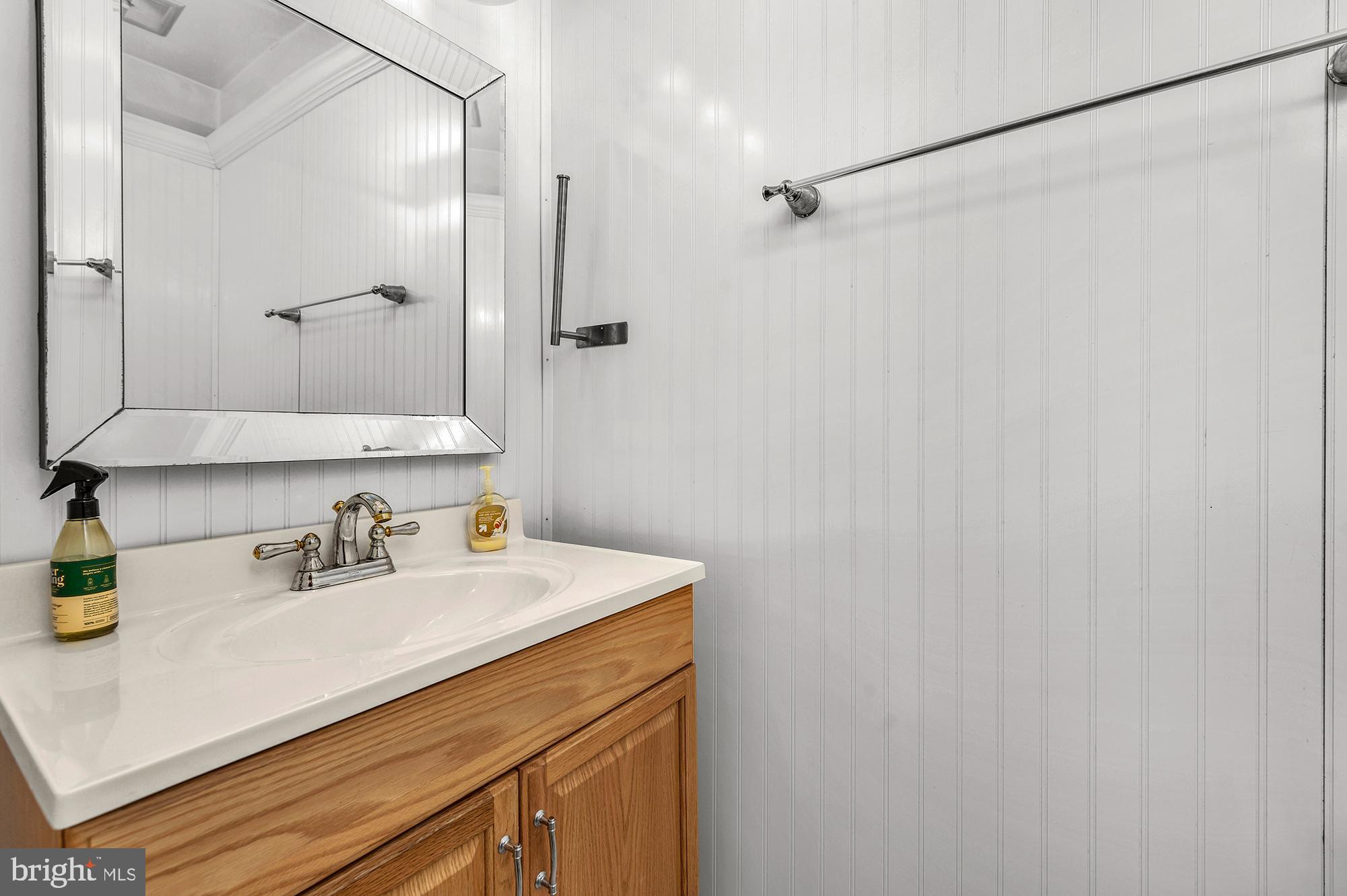 MARINER'S COVE - Residential