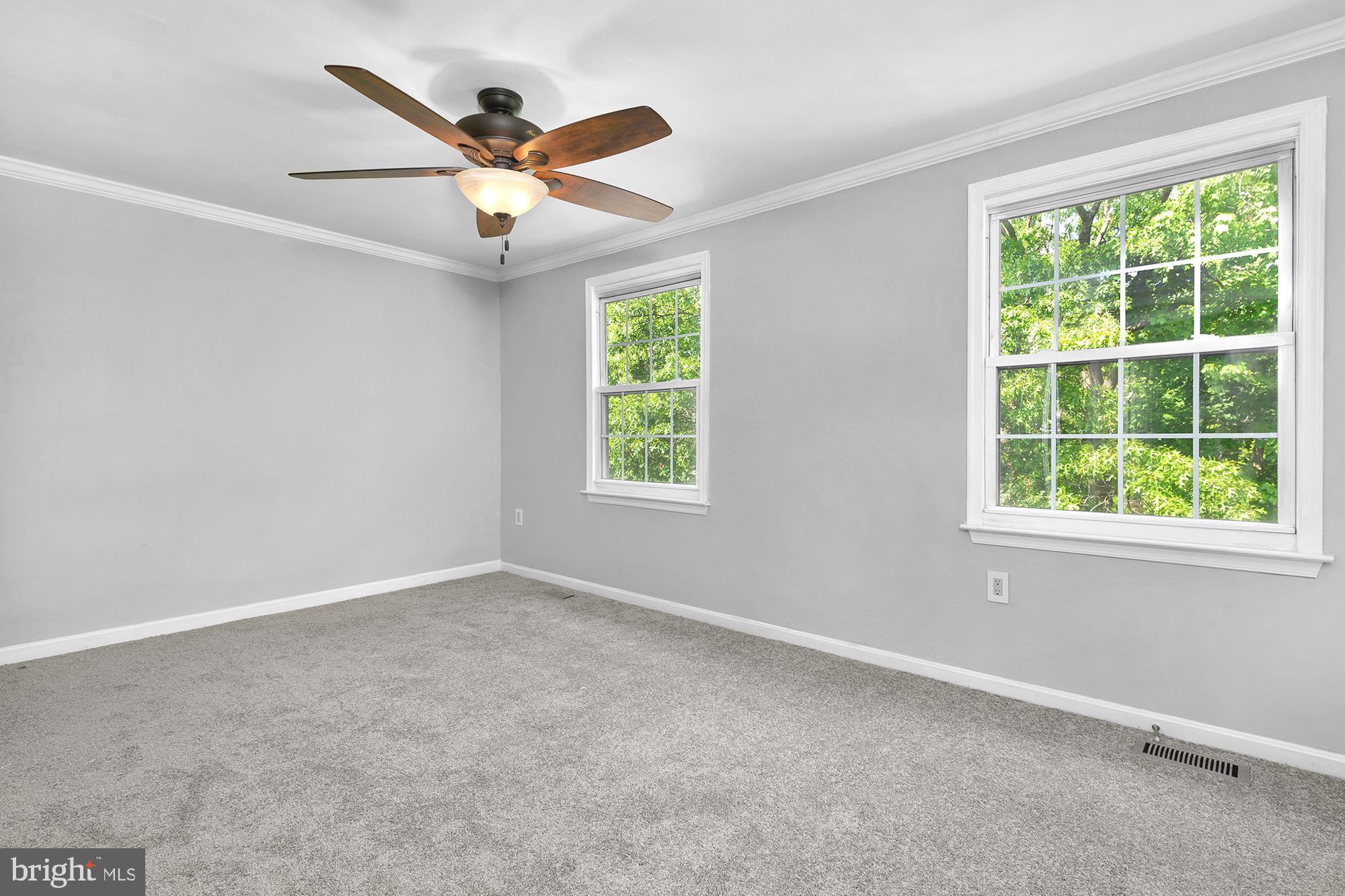 MARINER'S COVE - Residential